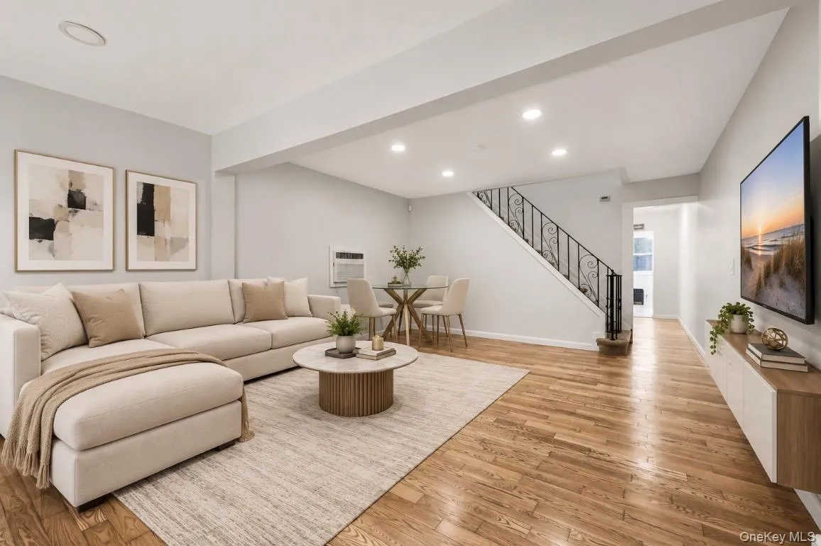 173-43 103rd Avenue, New York, NY, 4 Bedrooms Bedrooms, 7 Rooms Rooms,2 BathroomsBathrooms,Residential,For Rent,103rd,0,1047265 173-43 103rd Avenue, New York, NY, 4 Bedrooms Bedrooms, 7 Rooms Rooms,2 BathroomsBathrooms,Residential,For Rent,103rd,0,1047265