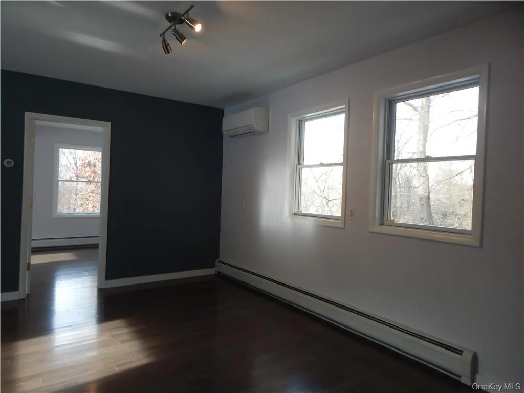 252 Rockland Lake, Clarkstown, NY, 2 Bedrooms Bedrooms, 5 Rooms Rooms,2 BathroomsBathrooms,Residential Lease,For Rent,Rockland Lake,0,1047270 252 Rockland Lake, Clarkstown, NY, 2 Bedrooms Bedrooms, 5 Rooms Rooms,2 BathroomsBathrooms,Residential Lease,For Rent,Rockland Lake,0,1047270