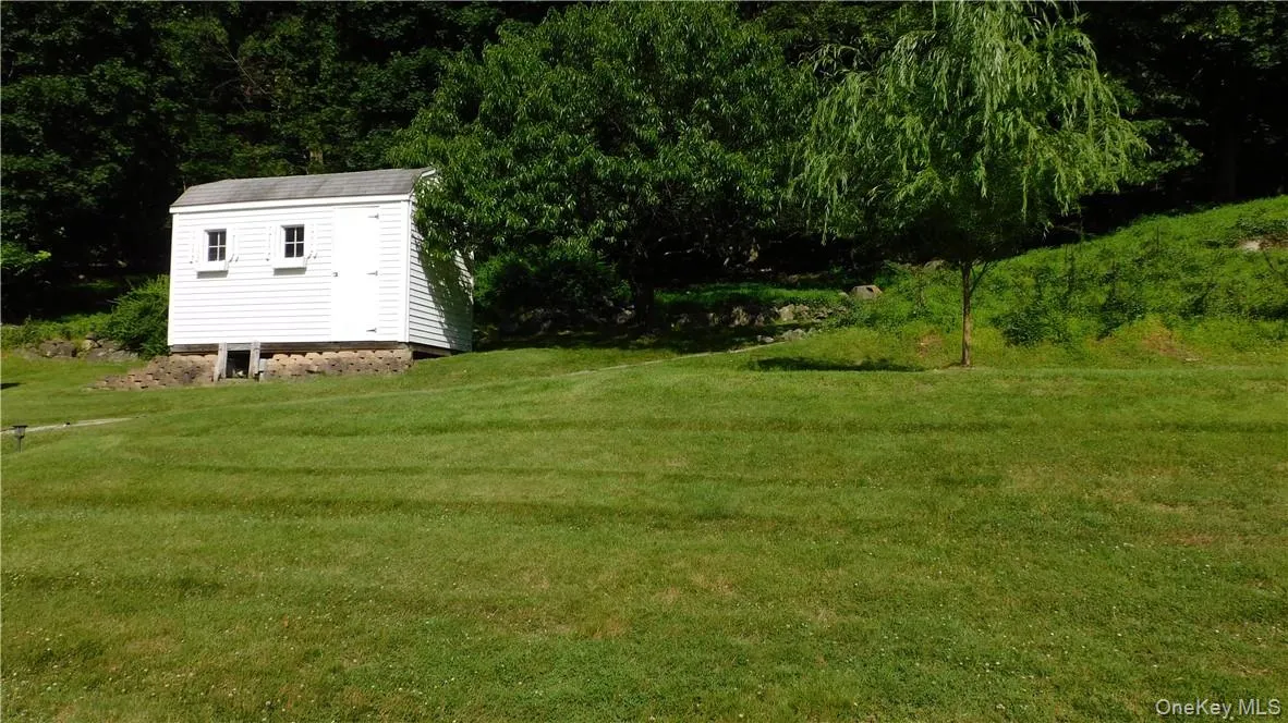 252 Rockland Lake, Clarkstown, NY, 2 Bedrooms Bedrooms, 5 Rooms Rooms,2 BathroomsBathrooms,Residential Lease,For Rent,Rockland Lake,0,1047270 252 Rockland Lake, Clarkstown, NY, 2 Bedrooms Bedrooms, 5 Rooms Rooms,2 BathroomsBathrooms,Residential Lease,For Rent,Rockland Lake,0,1047270