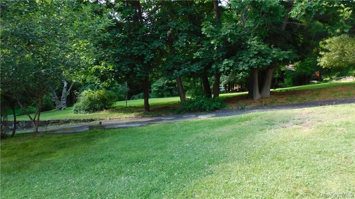 252 Rockland Lake, Clarkstown, NY, 2 Bedrooms Bedrooms, 5 Rooms Rooms,2 BathroomsBathrooms,Residential Lease,For Rent,Rockland Lake,0,1047270 252 Rockland Lake, Clarkstown, NY, 2 Bedrooms Bedrooms, 5 Rooms Rooms,2 BathroomsBathrooms,Residential Lease,For Rent,Rockland Lake,0,1047270