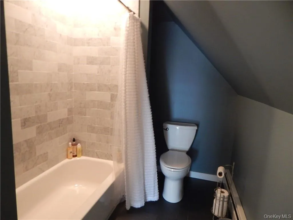 252 Rockland Lake, Clarkstown, NY, 2 Bedrooms Bedrooms, 5 Rooms Rooms,2 BathroomsBathrooms,Residential Lease,For Rent,Rockland Lake,0,1047270 252 Rockland Lake, Clarkstown, NY, 2 Bedrooms Bedrooms, 5 Rooms Rooms,2 BathroomsBathrooms,Residential Lease,For Rent,Rockland Lake,0,1047270