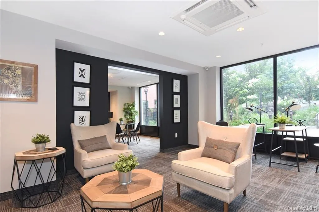 13 Main Street, Yonkers, NY, 2 Bedrooms Bedrooms, 1 Room Rooms,1 BathroomBathrooms,Residential Lease,For Rent,Main,0,1047277 13 Main Street, Yonkers, NY, 2 Bedrooms Bedrooms, 1 Room Rooms,1 BathroomBathrooms,Residential Lease,For Rent,Main,0,1047277
