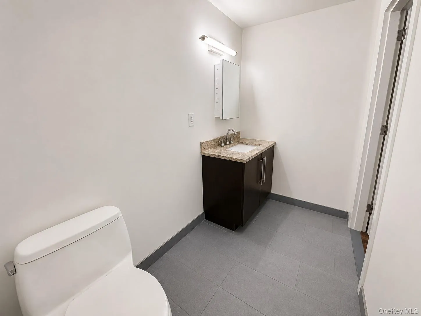 13 Main Street, Yonkers, NY, 2 Bedrooms Bedrooms, 1 Room Rooms,1 BathroomBathrooms,Residential Lease,For Rent,Main,0,1047277 13 Main Street, Yonkers, NY, 2 Bedrooms Bedrooms, 1 Room Rooms,1 BathroomBathrooms,Residential Lease,For Rent,Main,0,1047277