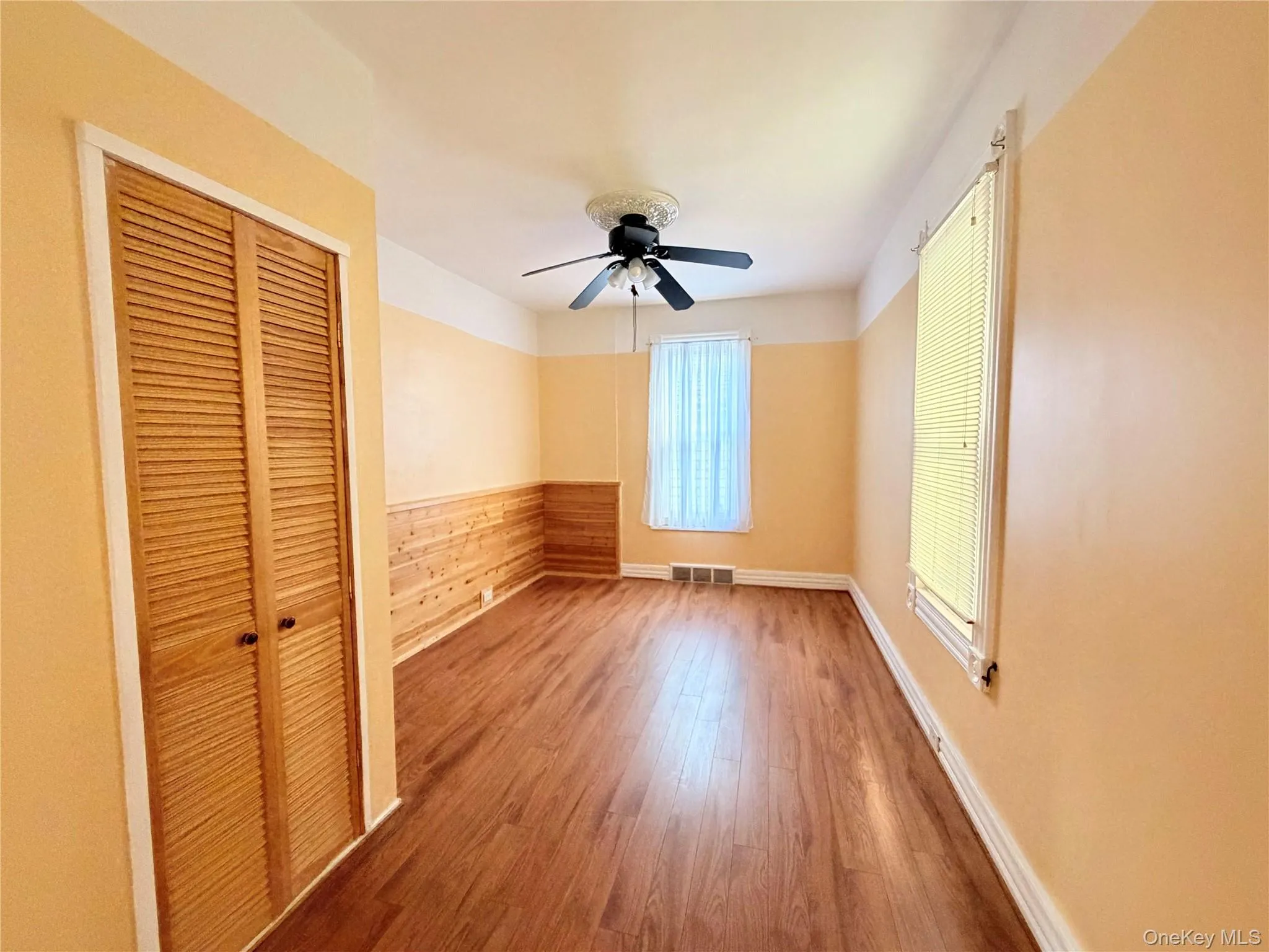 40 Academy Avenue, Middletown, NY, 2 Bedrooms Bedrooms, 7 Rooms Rooms,1 BathroomBathrooms,Residential,For Rent,Academy,0,1047286 40 Academy Avenue, Middletown, NY, 2 Bedrooms Bedrooms, 7 Rooms Rooms,1 BathroomBathrooms,Residential,For Rent,Academy,0,1047286