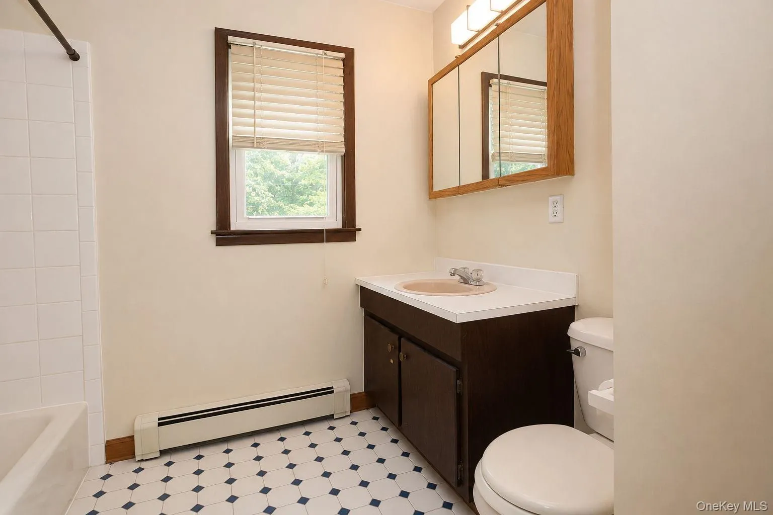 121 Marl Road, Shawangunk, NY, 5 Bedrooms Bedrooms, 8 Rooms Rooms,3 BathroomsBathrooms,Residential,For Rent,Marl,0,1047287 121 Marl Road, Shawangunk, NY, 5 Bedrooms Bedrooms, 8 Rooms Rooms,3 BathroomsBathrooms,Residential,For Rent,Marl,0,1047287