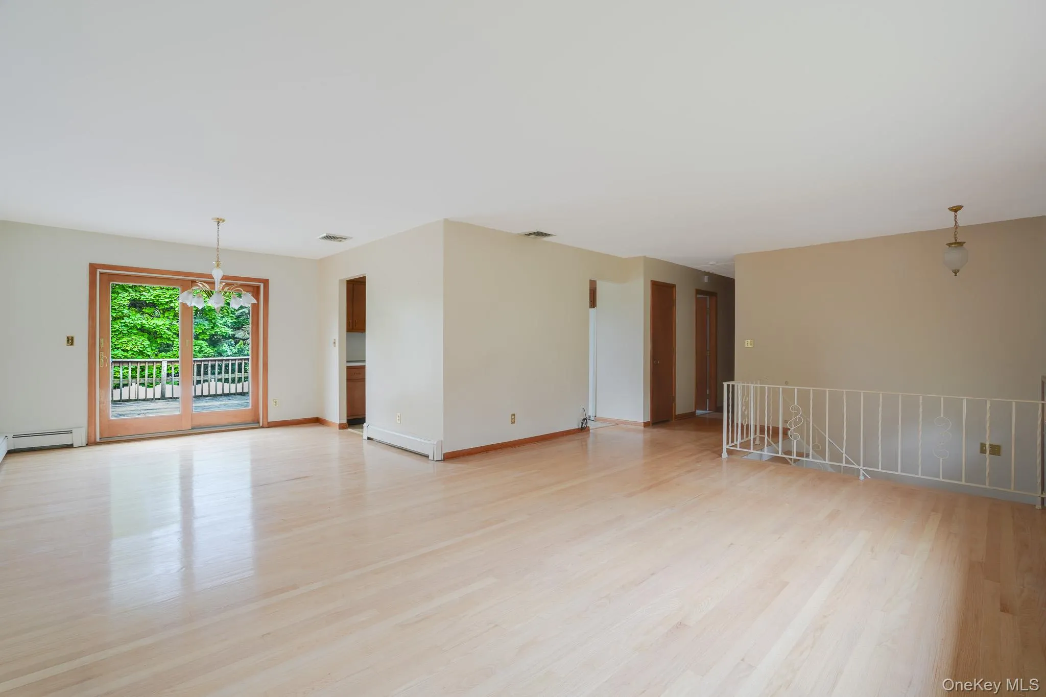 103 Edgehill Drive, Wappinger, NY, 3 Bedrooms Bedrooms, 9 Rooms Rooms,1 BathroomBathrooms,Residential,For Rent,Edgehill,0,1047290 103 Edgehill Drive, Wappinger, NY, 3 Bedrooms Bedrooms, 9 Rooms Rooms,1 BathroomBathrooms,Residential,For Rent,Edgehill,0,1047290
