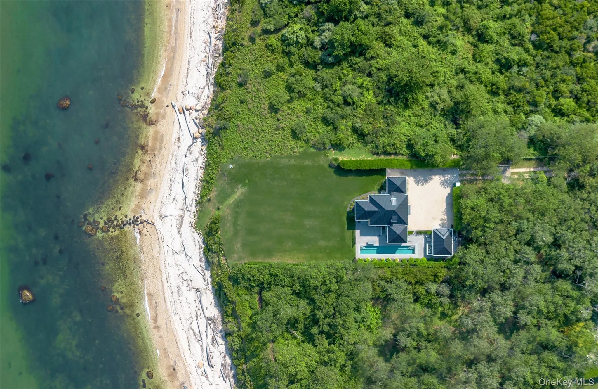 38099 Main Road, Southold, NY, 3 Bedrooms Bedrooms, 7 Rooms Rooms,2 BathroomsBathrooms,Residential,For Rent,Main,0,1047292 38099 Main Road, Southold, NY, 3 Bedrooms Bedrooms, 7 Rooms Rooms,2 BathroomsBathrooms,Residential,For Rent,Main,0,1047292
