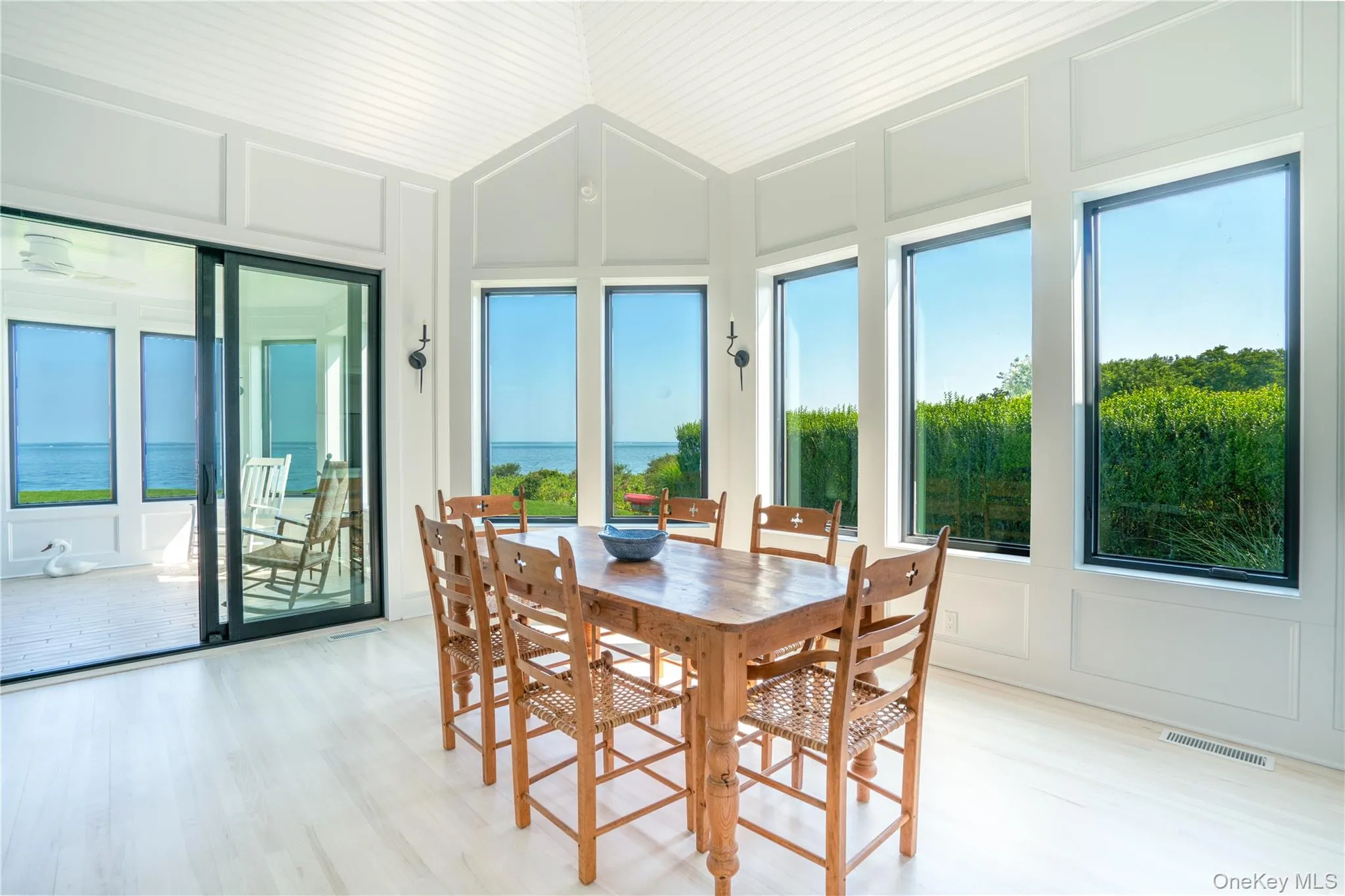 38099 Main Road, Southold, NY, 3 Bedrooms Bedrooms, 7 Rooms Rooms,2 BathroomsBathrooms,Residential,For Rent,Main,0,1047292 38099 Main Road, Southold, NY, 3 Bedrooms Bedrooms, 7 Rooms Rooms,2 BathroomsBathrooms,Residential,For Rent,Main,0,1047292