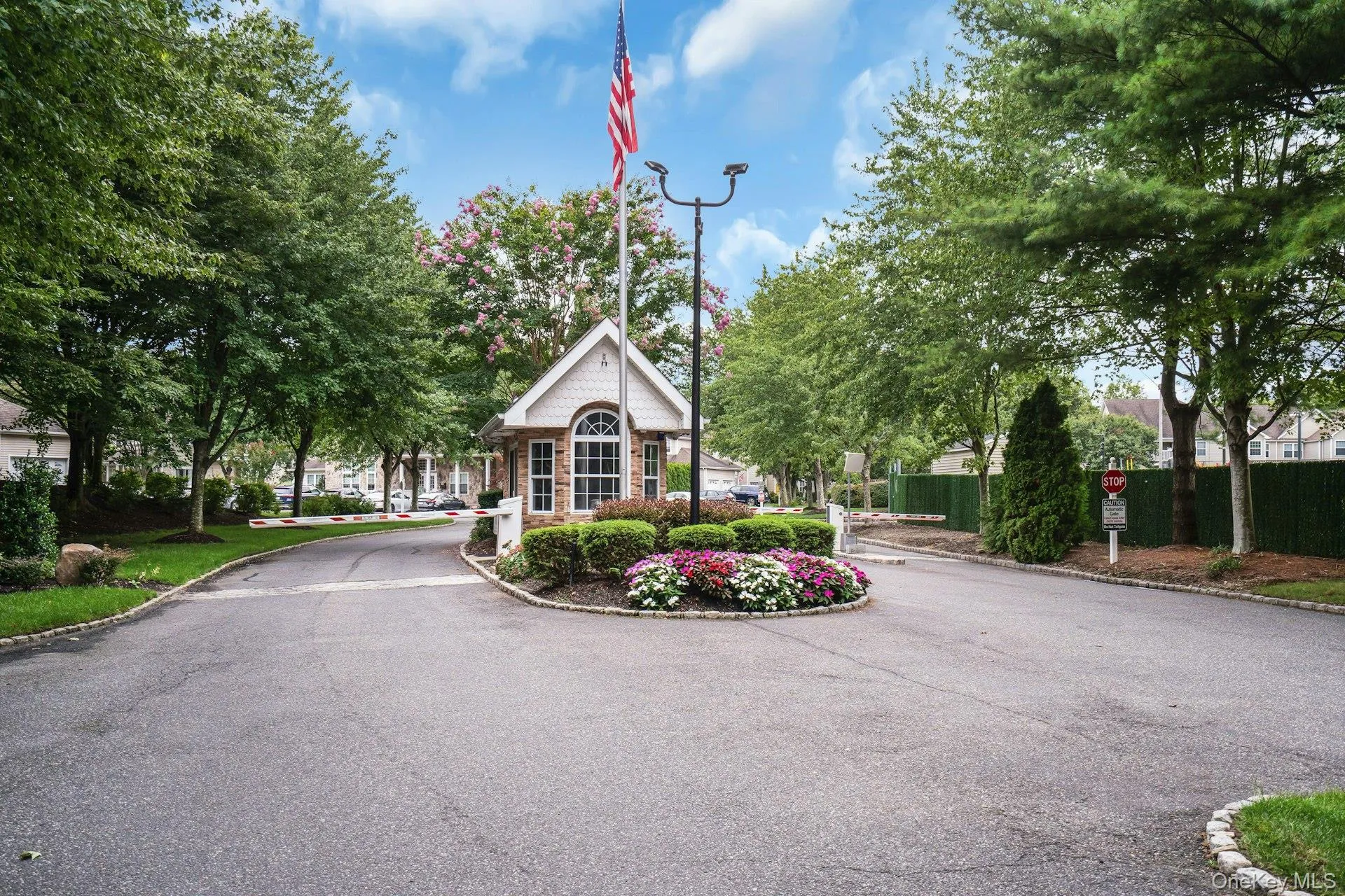 107 Deer Valley Drive, Smithtown, NY, 2 Bedrooms Bedrooms, 5 Rooms Rooms,2 BathroomsBathrooms,Residential,For Rent,Deer Valley,0,1047297 107 Deer Valley Drive, Smithtown, NY, 2 Bedrooms Bedrooms, 5 Rooms Rooms,2 BathroomsBathrooms,Residential,For Rent,Deer Valley,0,1047297
