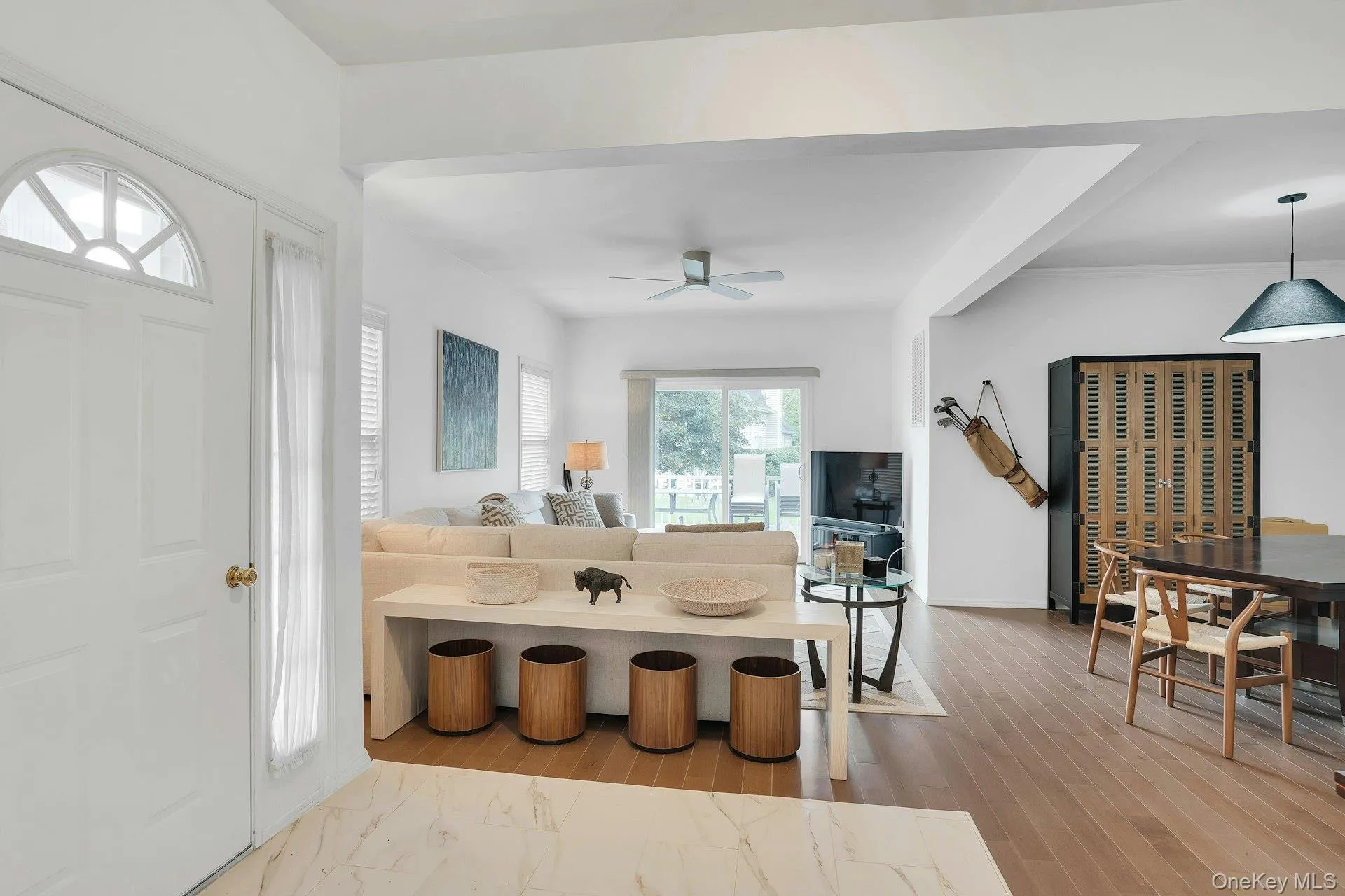 107 Deer Valley Drive, Smithtown, NY, 2 Bedrooms Bedrooms, 5 Rooms Rooms,2 BathroomsBathrooms,Residential,For Rent,Deer Valley,0,1047297 107 Deer Valley Drive, Smithtown, NY, 2 Bedrooms Bedrooms, 5 Rooms Rooms,2 BathroomsBathrooms,Residential,For Rent,Deer Valley,0,1047297
