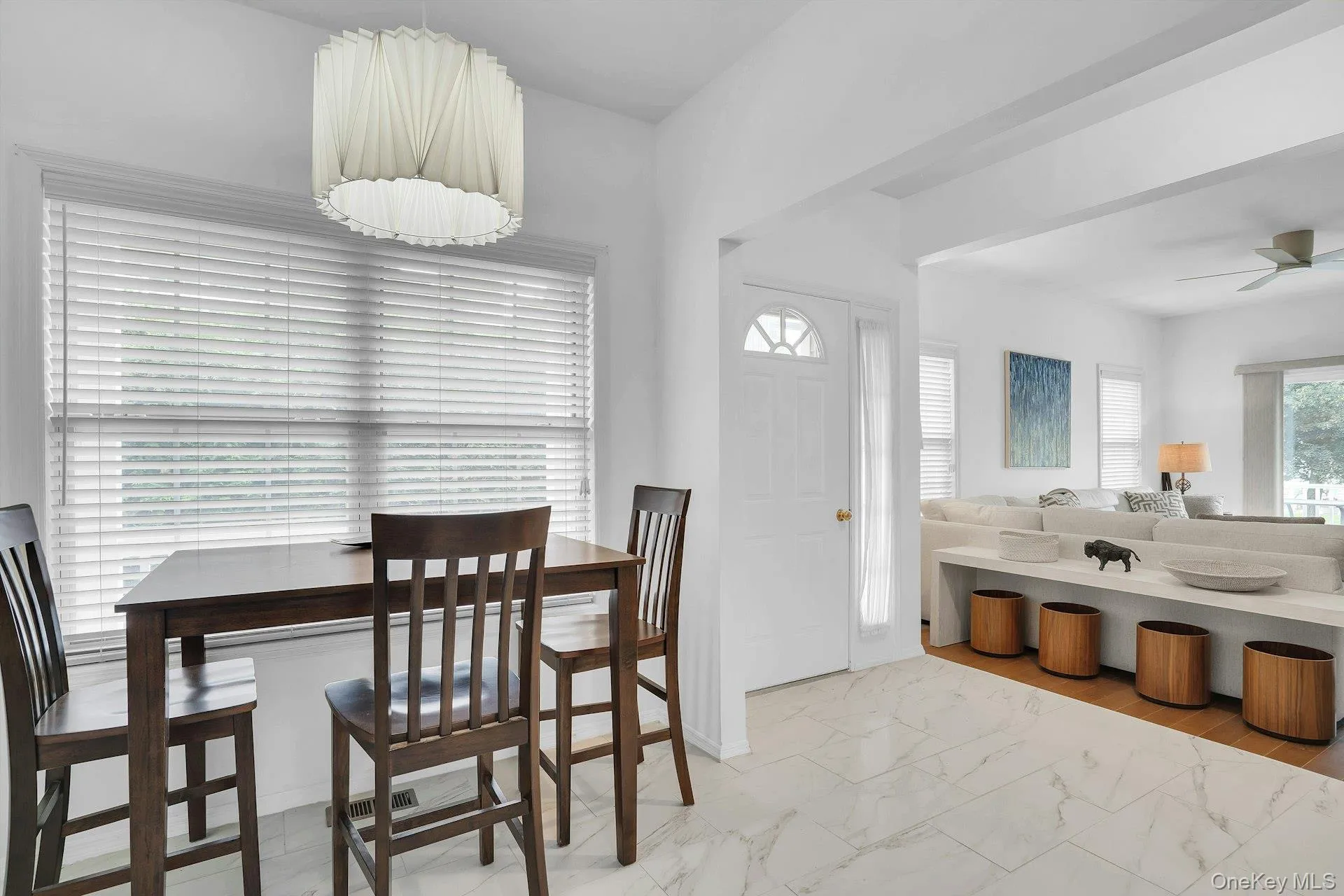107 Deer Valley Drive, Smithtown, NY, 2 Bedrooms Bedrooms, 5 Rooms Rooms,2 BathroomsBathrooms,Residential,For Rent,Deer Valley,0,1047297 107 Deer Valley Drive, Smithtown, NY, 2 Bedrooms Bedrooms, 5 Rooms Rooms,2 BathroomsBathrooms,Residential,For Rent,Deer Valley,0,1047297