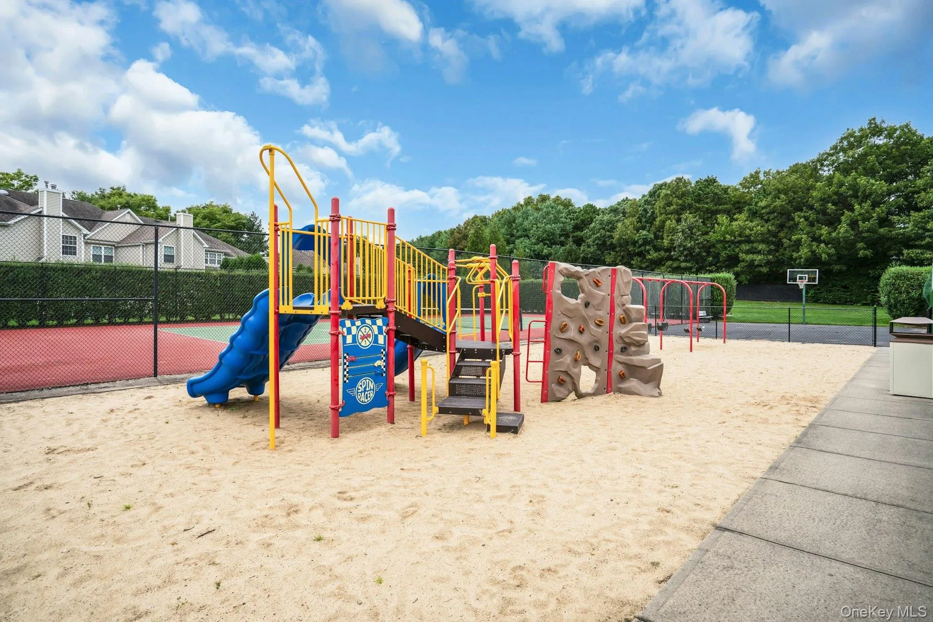 107 Deer Valley Drive, Smithtown, NY, 2 Bedrooms Bedrooms, 5 Rooms Rooms,2 BathroomsBathrooms,Residential,For Rent,Deer Valley,0,1047297 107 Deer Valley Drive, Smithtown, NY, 2 Bedrooms Bedrooms, 5 Rooms Rooms,2 BathroomsBathrooms,Residential,For Rent,Deer Valley,0,1047297