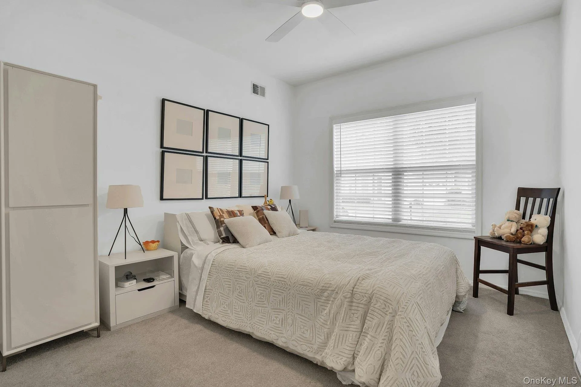 107 Deer Valley Drive, Smithtown, NY, 2 Bedrooms Bedrooms, 5 Rooms Rooms,2 BathroomsBathrooms,Residential,For Rent,Deer Valley,0,1047297 107 Deer Valley Drive, Smithtown, NY, 2 Bedrooms Bedrooms, 5 Rooms Rooms,2 BathroomsBathrooms,Residential,For Rent,Deer Valley,0,1047297