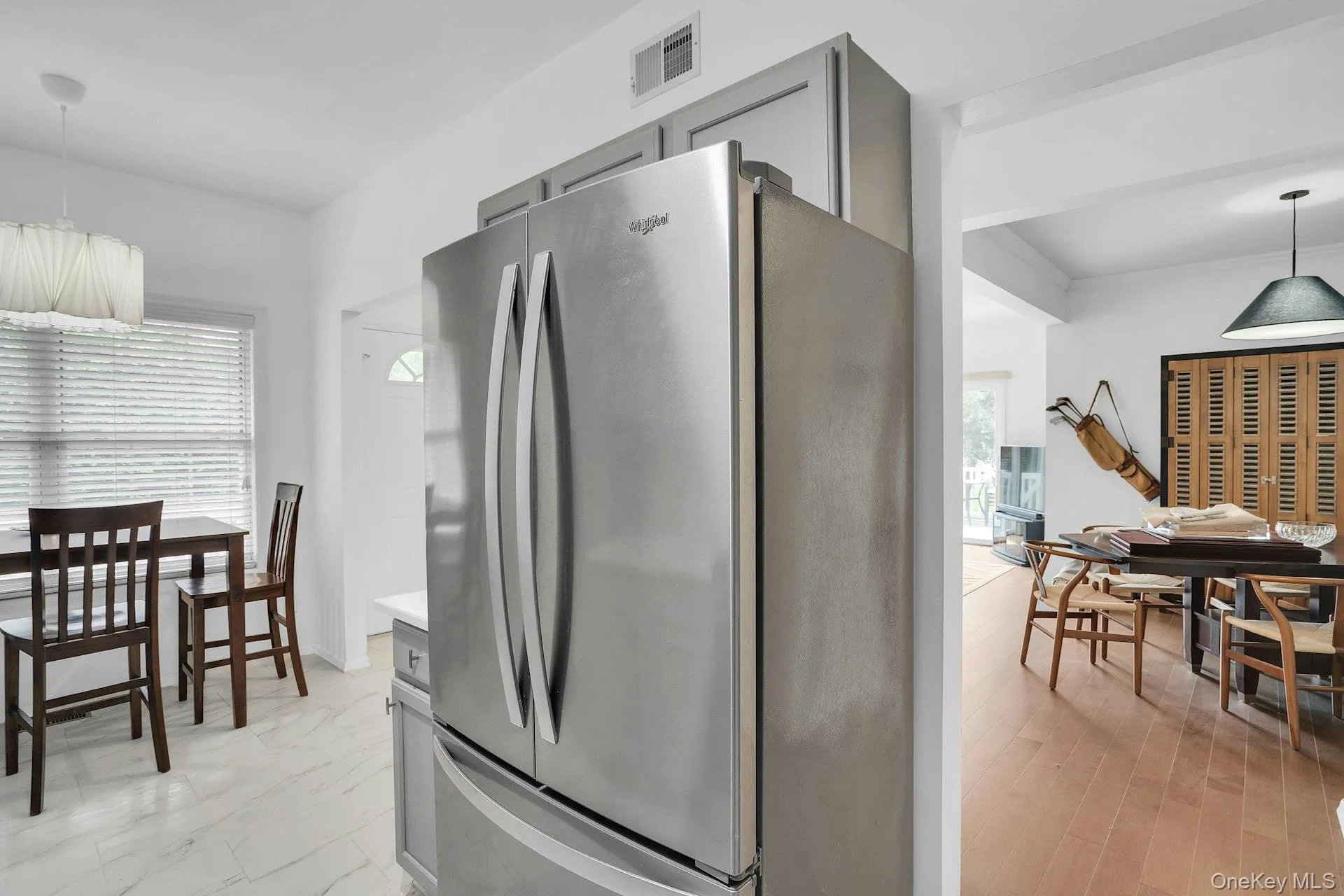 107 Deer Valley Drive, Smithtown, NY, 2 Bedrooms Bedrooms, 5 Rooms Rooms,2 BathroomsBathrooms,Residential,For Rent,Deer Valley,0,1047297 107 Deer Valley Drive, Smithtown, NY, 2 Bedrooms Bedrooms, 5 Rooms Rooms,2 BathroomsBathrooms,Residential,For Rent,Deer Valley,0,1047297