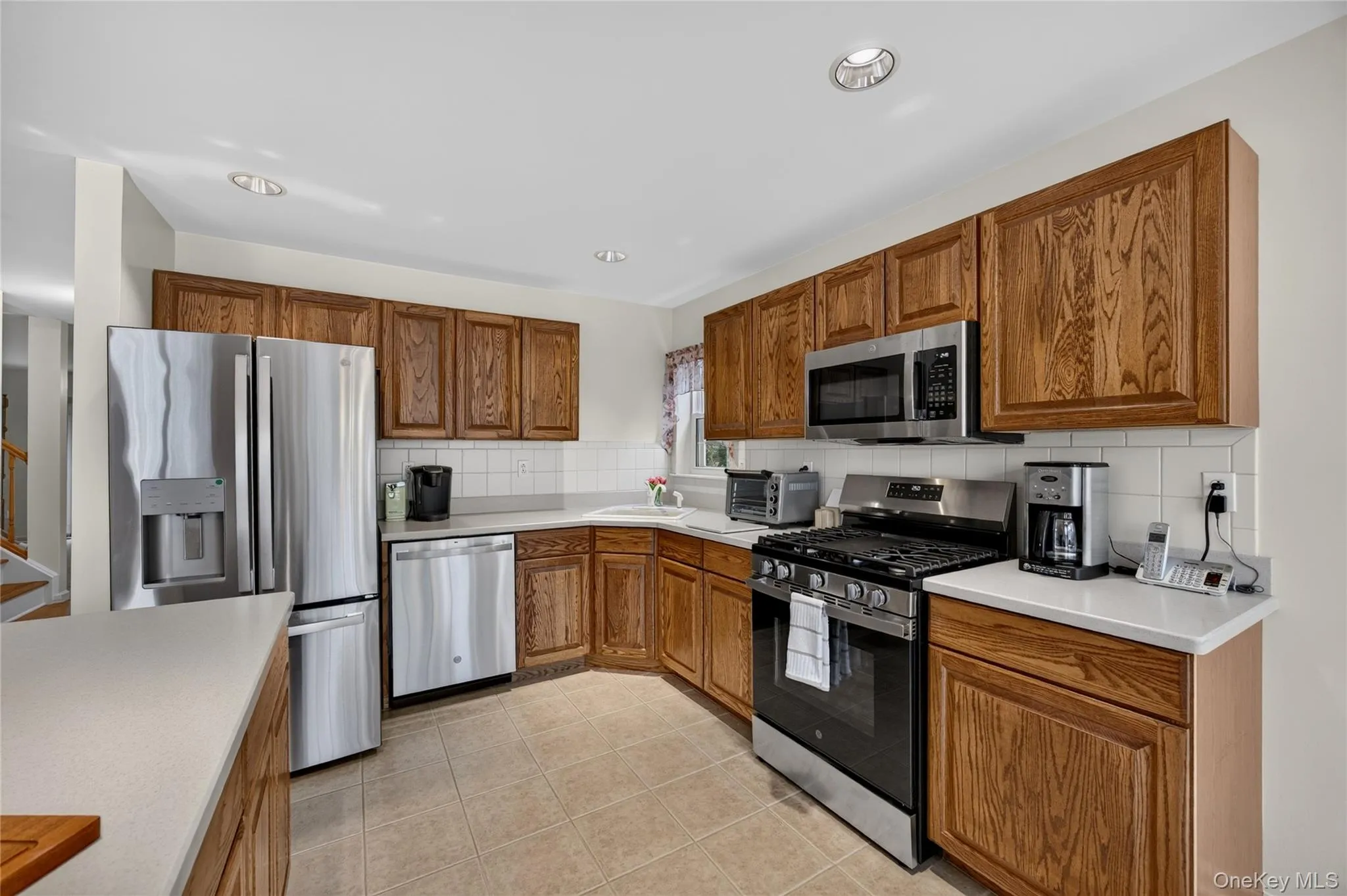 28 Crystal Hill Drive, Haverstraw, NY, 2 Bedrooms Bedrooms, 10 Rooms Rooms,2 BathroomsBathrooms,Residential,For Rent,Crystal Hill,0,1047299 28 Crystal Hill Drive, Haverstraw, NY, 2 Bedrooms Bedrooms, 10 Rooms Rooms,2 BathroomsBathrooms,Residential,For Rent,Crystal Hill,0,1047299