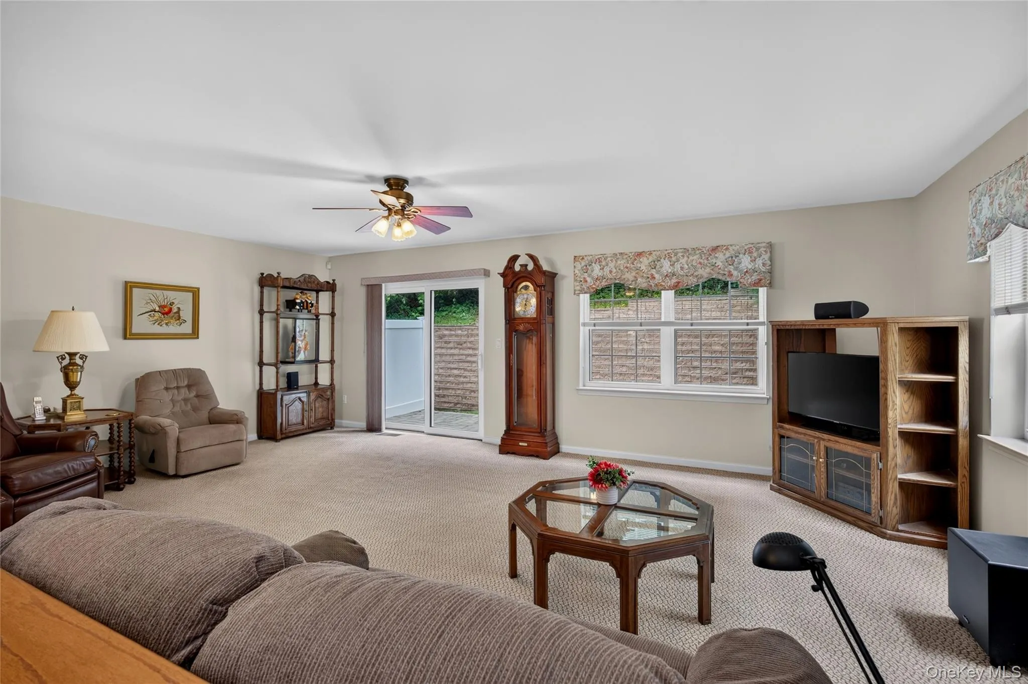 28 Crystal Hill Drive, Haverstraw, NY, 2 Bedrooms Bedrooms, 10 Rooms Rooms,2 BathroomsBathrooms,Residential,For Rent,Crystal Hill,0,1047299 28 Crystal Hill Drive, Haverstraw, NY, 2 Bedrooms Bedrooms, 10 Rooms Rooms,2 BathroomsBathrooms,Residential,For Rent,Crystal Hill,0,1047299
