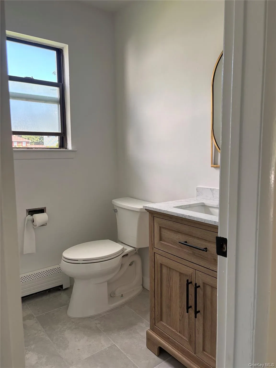 3B Park Manor Court, Glen Cove, NY, 3 Bedrooms Bedrooms, 5 Rooms Rooms,1 BathroomBathrooms,Residential Lease,For Rent,Park Manor,0,1047302 3B Park Manor Court, Glen Cove, NY, 3 Bedrooms Bedrooms, 5 Rooms Rooms,1 BathroomBathrooms,Residential Lease,For Rent,Park Manor,0,1047302