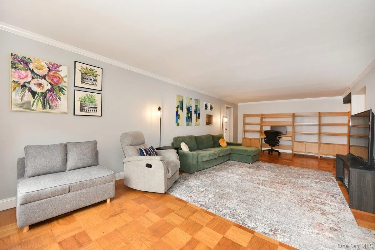 100 Clinton Avenue, Hempstead, NY, 1 Bedroom Bedrooms, 5 Rooms Rooms,1 BathroomBathrooms,Residential,For Rent,Clinton,0,1047303 100 Clinton Avenue, Hempstead, NY, 1 Bedroom Bedrooms, 5 Rooms Rooms,1 BathroomBathrooms,Residential,For Rent,Clinton,0,1047303