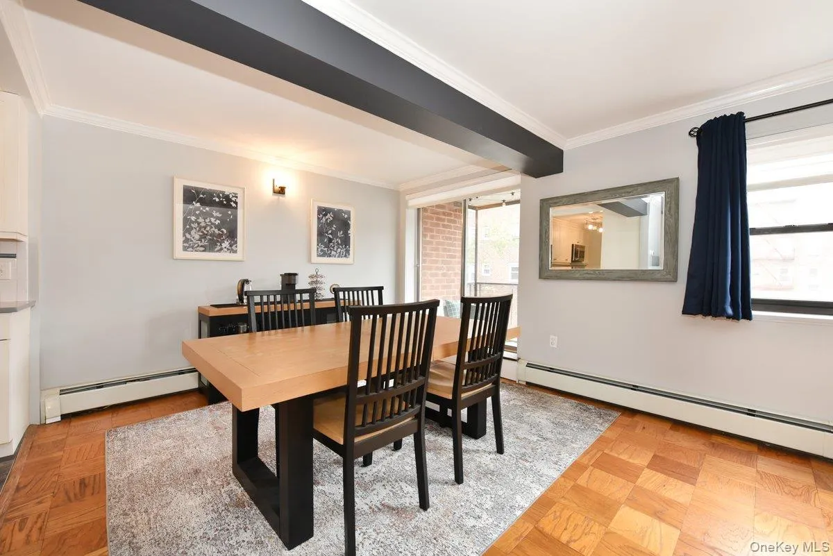 100 Clinton Avenue, Hempstead, NY, 1 Bedroom Bedrooms, 5 Rooms Rooms,1 BathroomBathrooms,Residential,For Rent,Clinton,0,1047303 100 Clinton Avenue, Hempstead, NY, 1 Bedroom Bedrooms, 5 Rooms Rooms,1 BathroomBathrooms,Residential,For Rent,Clinton,0,1047303