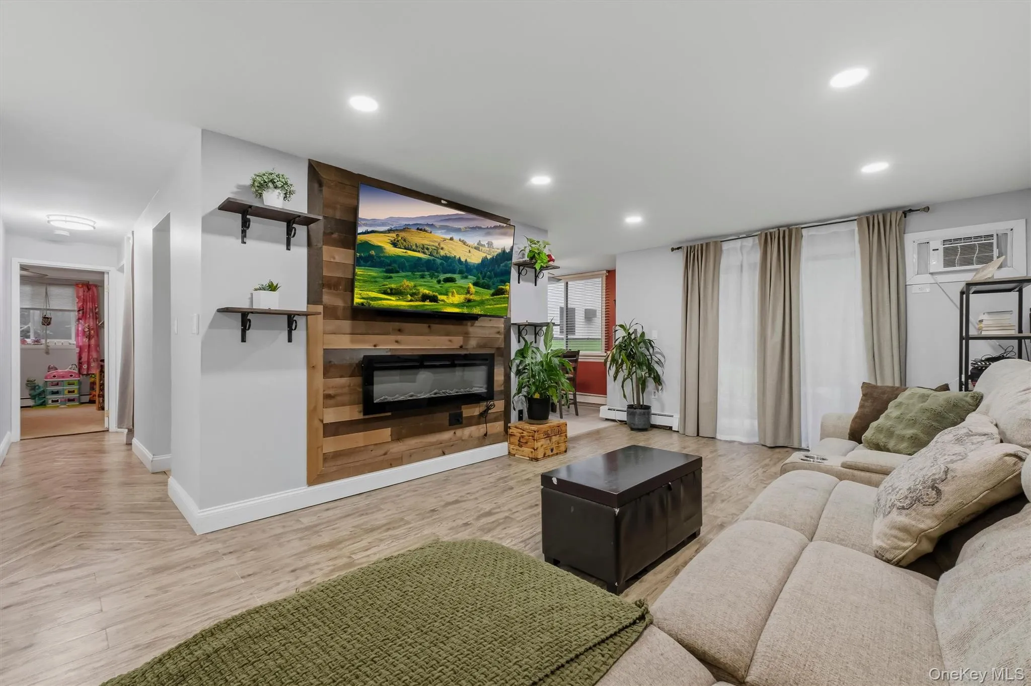 3 Hook Road, Poughkeepsie (town), NY, 2 Bedrooms Bedrooms, 6 Rooms Rooms,1 BathroomBathrooms,Residential,For Rent,Hook,0,1047305 3 Hook Road, Poughkeepsie (town), NY, 2 Bedrooms Bedrooms, 6 Rooms Rooms,1 BathroomBathrooms,Residential,For Rent,Hook,0,1047305