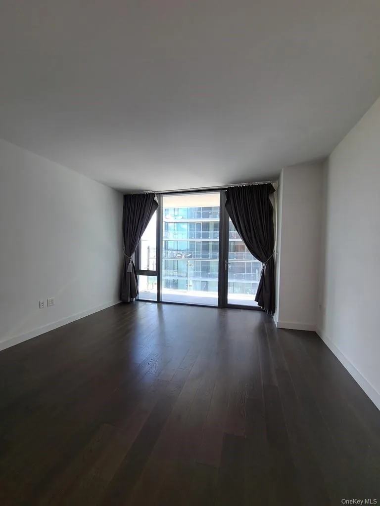131-05 40th Road, New York, NY, 3 Rooms Rooms,1 BathroomBathrooms,Residential Lease,For Rent,40th,0,1047307 131-05 40th Road, New York, NY, 3 Rooms Rooms,1 BathroomBathrooms,Residential Lease,For Rent,40th,0,1047307
