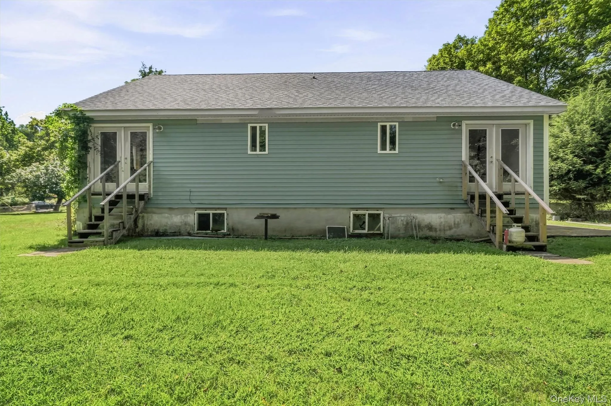 19 Zane Street, Wawarsing, NY, 3 Bedrooms Bedrooms, 5 Rooms Rooms,2 BathroomsBathrooms,Residential,For Rent,Zane,0,1047309 19 Zane Street, Wawarsing, NY, 3 Bedrooms Bedrooms, 5 Rooms Rooms,2 BathroomsBathrooms,Residential,For Rent,Zane,0,1047309