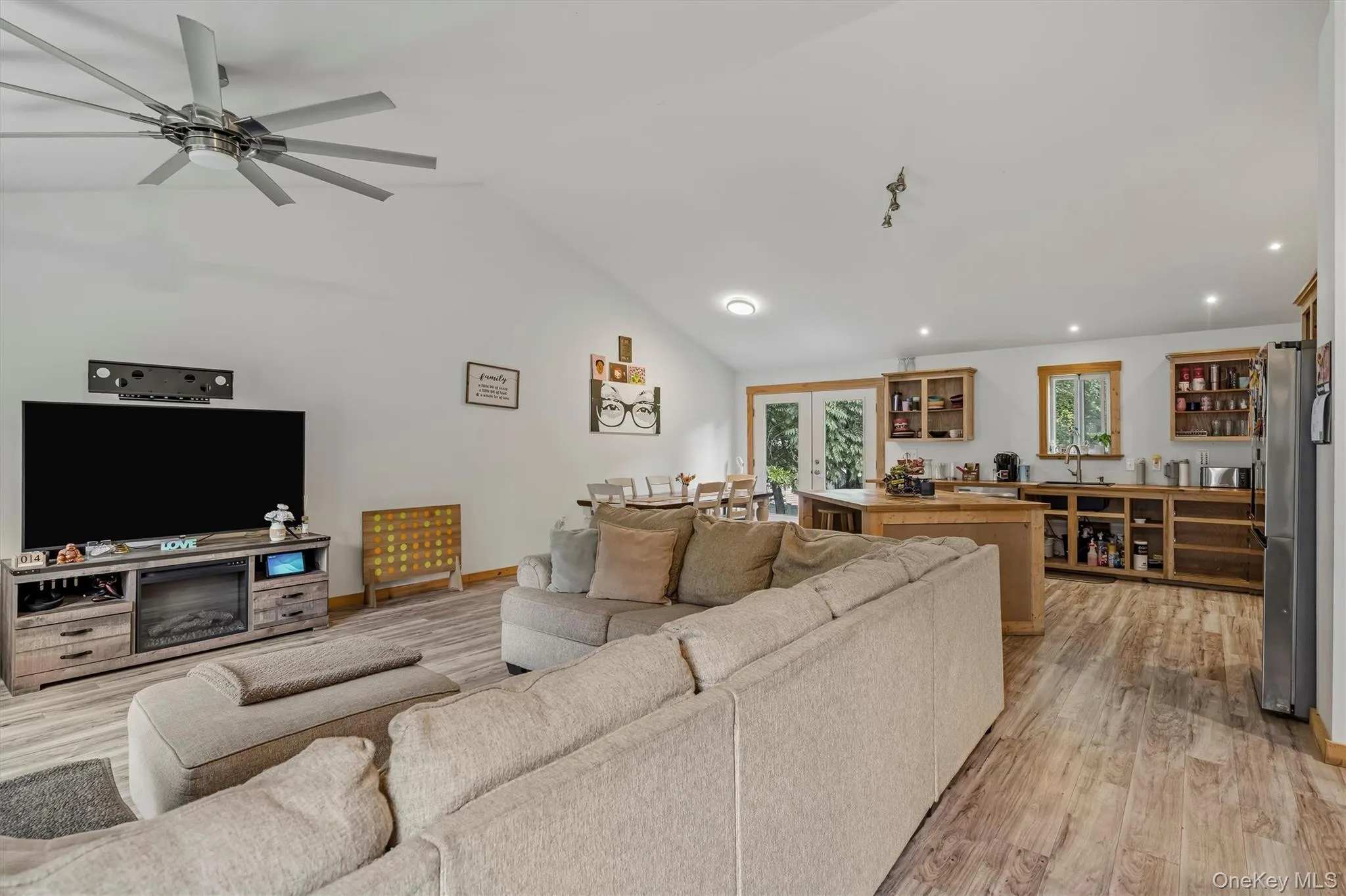 19 Zane Street, Wawarsing, NY, 3 Bedrooms Bedrooms, 5 Rooms Rooms,2 BathroomsBathrooms,Residential,For Rent,Zane,0,1047309 19 Zane Street, Wawarsing, NY, 3 Bedrooms Bedrooms, 5 Rooms Rooms,2 BathroomsBathrooms,Residential,For Rent,Zane,0,1047309