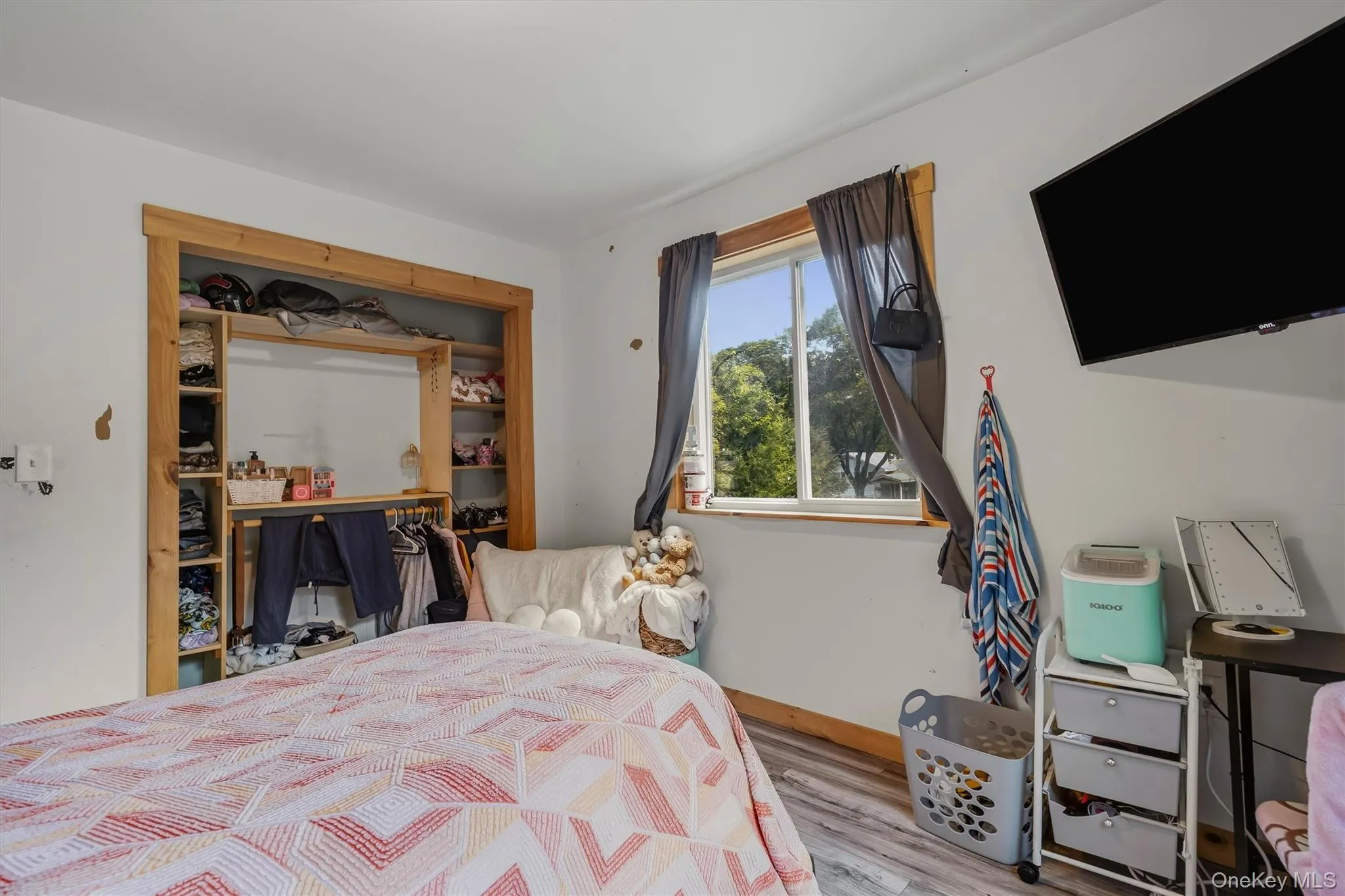 19 Zane Street, Wawarsing, NY, 3 Bedrooms Bedrooms, 5 Rooms Rooms,2 BathroomsBathrooms,Residential,For Rent,Zane,0,1047309 19 Zane Street, Wawarsing, NY, 3 Bedrooms Bedrooms, 5 Rooms Rooms,2 BathroomsBathrooms,Residential,For Rent,Zane,0,1047309