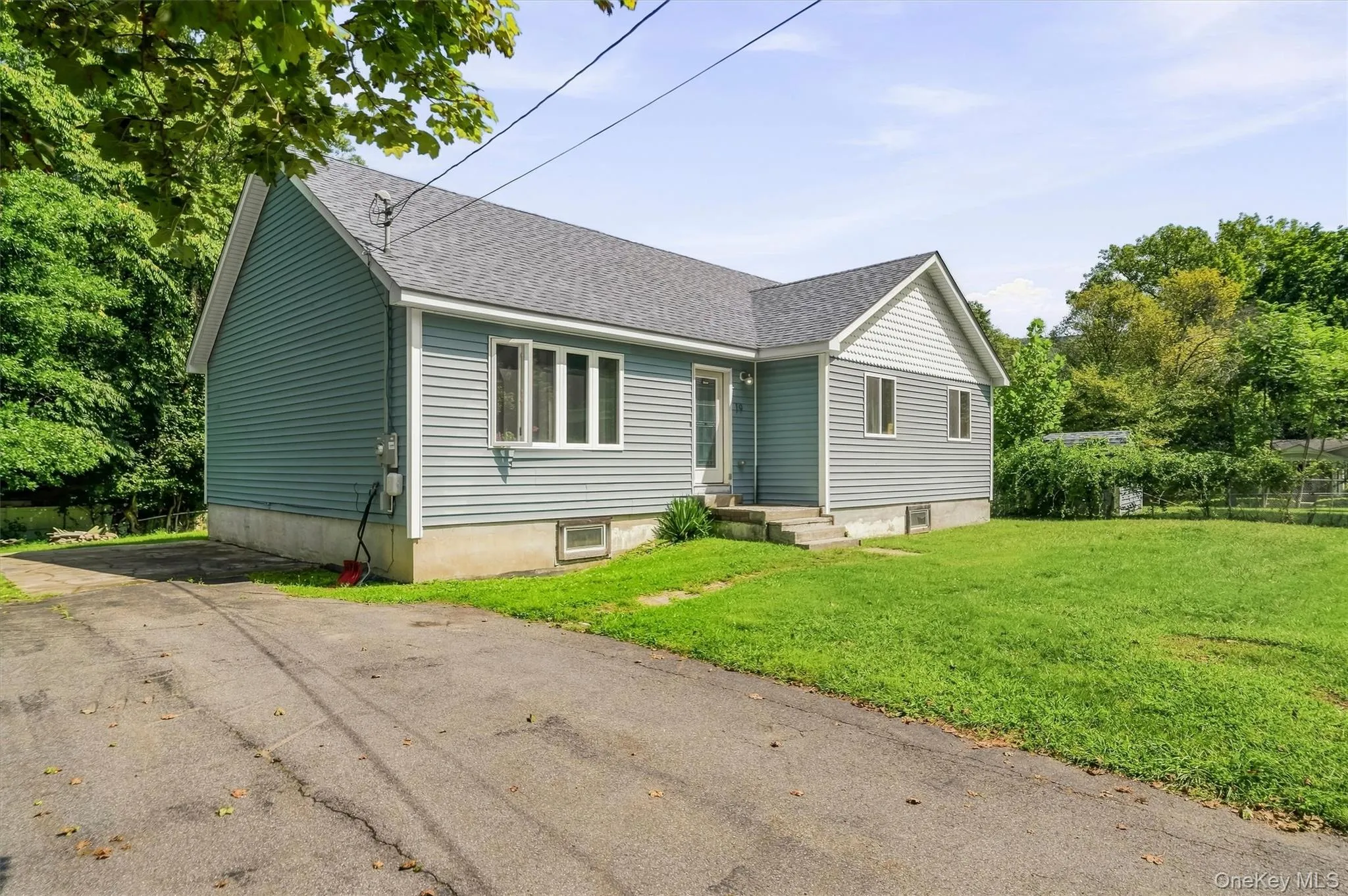 19 Zane Street, Wawarsing, NY, 3 Bedrooms Bedrooms, 5 Rooms Rooms,2 BathroomsBathrooms,Residential,For Rent,Zane,0,1047309 19 Zane Street, Wawarsing, NY, 3 Bedrooms Bedrooms, 5 Rooms Rooms,2 BathroomsBathrooms,Residential,For Rent,Zane,0,1047309
