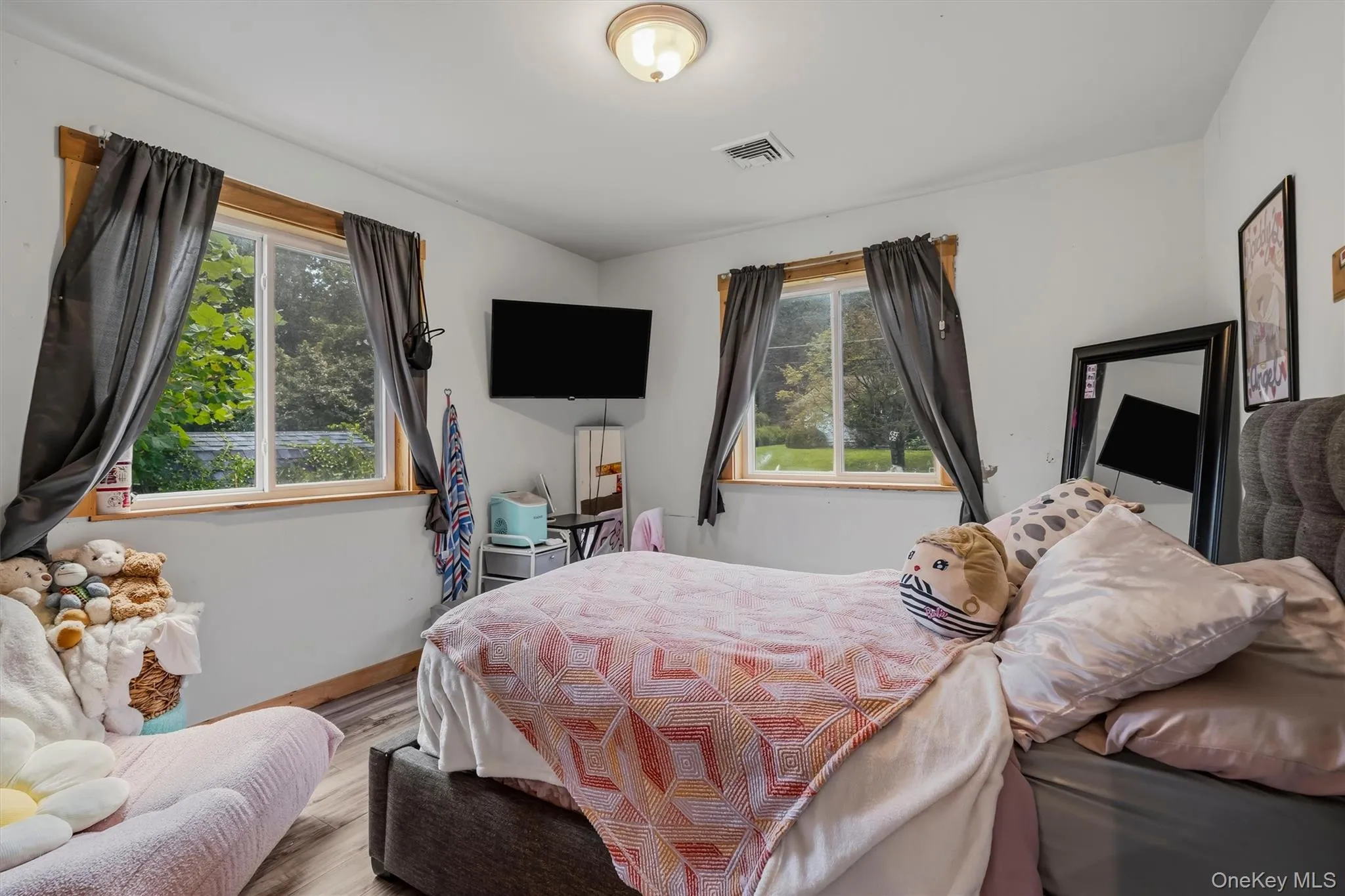 19 Zane Street, Wawarsing, NY, 3 Bedrooms Bedrooms, 5 Rooms Rooms,2 BathroomsBathrooms,Residential,For Rent,Zane,0,1047309 19 Zane Street, Wawarsing, NY, 3 Bedrooms Bedrooms, 5 Rooms Rooms,2 BathroomsBathrooms,Residential,For Rent,Zane,0,1047309