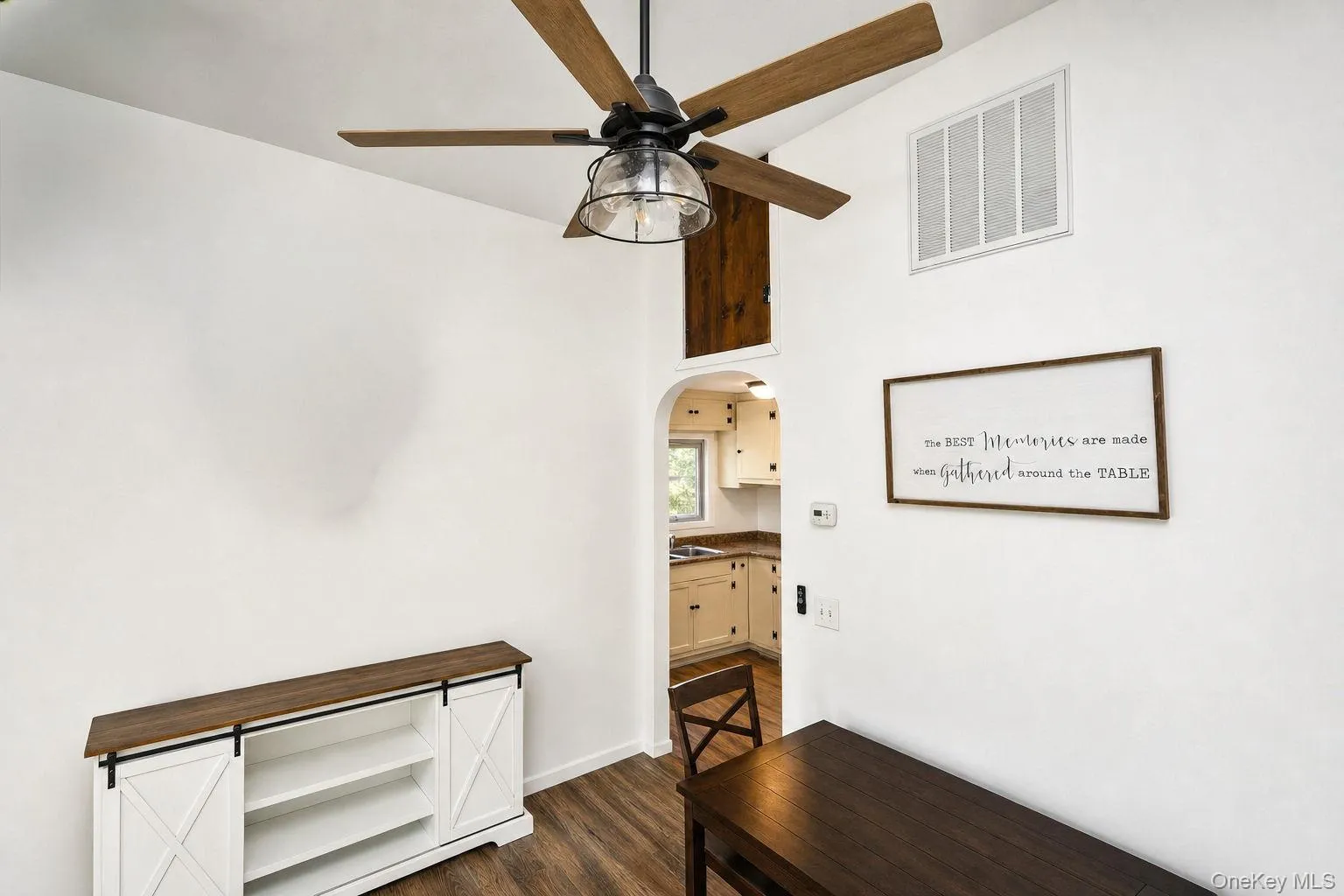 36 Paradise Trail, Monroe, NY, 1 Bedroom Bedrooms, 5 Rooms Rooms,1 BathroomBathrooms,Residential,For Rent,Paradise,0,1047310 36 Paradise Trail, Monroe, NY, 1 Bedroom Bedrooms, 5 Rooms Rooms,1 BathroomBathrooms,Residential,For Rent,Paradise,0,1047310