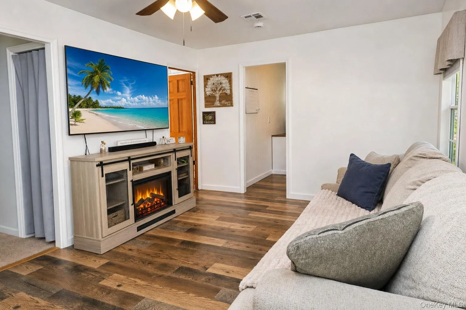 36 Paradise Trail, Monroe, NY, 1 Bedroom Bedrooms, 5 Rooms Rooms,1 BathroomBathrooms,Residential,For Rent,Paradise,0,1047310 36 Paradise Trail, Monroe, NY, 1 Bedroom Bedrooms, 5 Rooms Rooms,1 BathroomBathrooms,Residential,For Rent,Paradise,0,1047310
