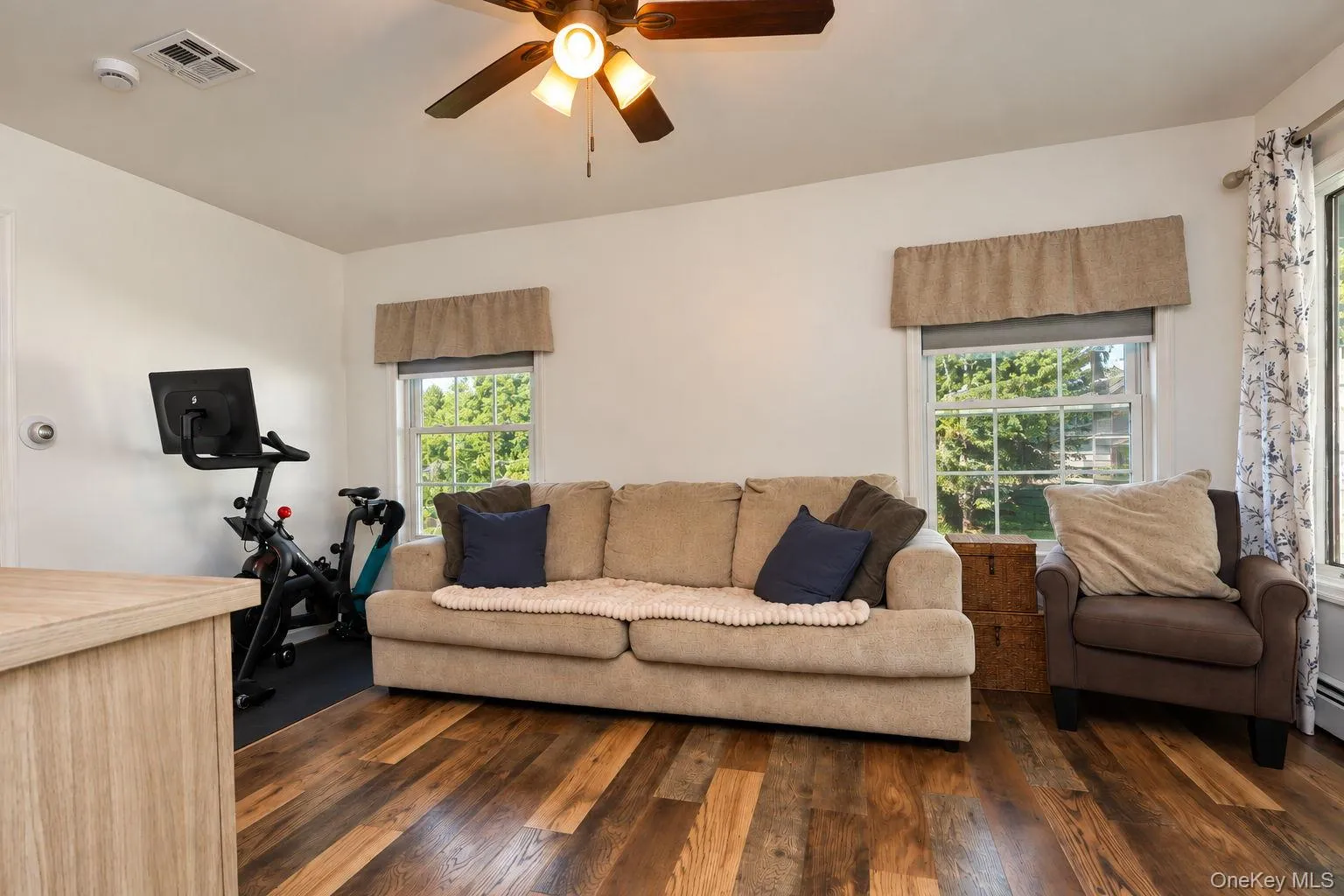 36 Paradise Trail, Monroe, NY, 1 Bedroom Bedrooms, 5 Rooms Rooms,1 BathroomBathrooms,Residential,For Rent,Paradise,0,1047310 36 Paradise Trail, Monroe, NY, 1 Bedroom Bedrooms, 5 Rooms Rooms,1 BathroomBathrooms,Residential,For Rent,Paradise,0,1047310