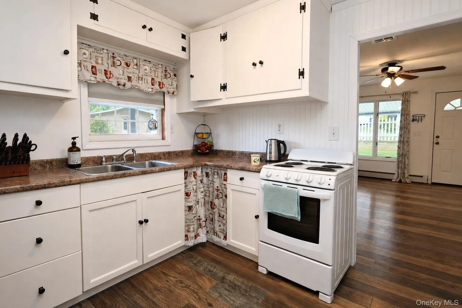 36 Paradise Trail, Monroe, NY, 1 Bedroom Bedrooms, 5 Rooms Rooms,1 BathroomBathrooms,Residential,For Rent,Paradise,0,1047310 36 Paradise Trail, Monroe, NY, 1 Bedroom Bedrooms, 5 Rooms Rooms,1 BathroomBathrooms,Residential,For Rent,Paradise,0,1047310