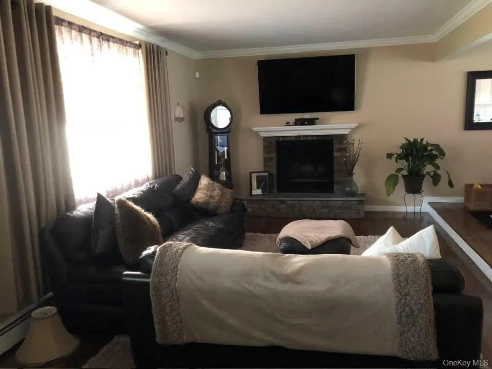 26 Nelson Road, Brookhaven, NY, 3 Bedrooms Bedrooms, 7 Rooms Rooms,2 BathroomsBathrooms,Residential,For Rent,Nelson,0,1047318 26 Nelson Road, Brookhaven, NY, 3 Bedrooms Bedrooms, 7 Rooms Rooms,2 BathroomsBathrooms,Residential,For Rent,Nelson,0,1047318