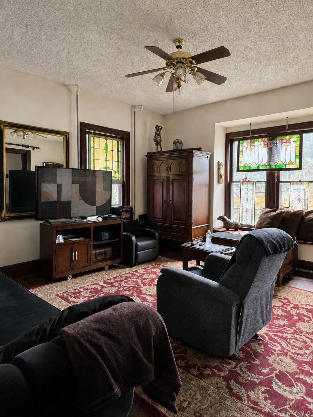 49 Dwyer Avenue, Liberty, NY, 4 Bedrooms Bedrooms, 11 Rooms Rooms,2 BathroomsBathrooms,Residential,For Rent,Dwyer,0,1047319 49 Dwyer Avenue, Liberty, NY, 4 Bedrooms Bedrooms, 11 Rooms Rooms,2 BathroomsBathrooms,Residential,For Rent,Dwyer,0,1047319
