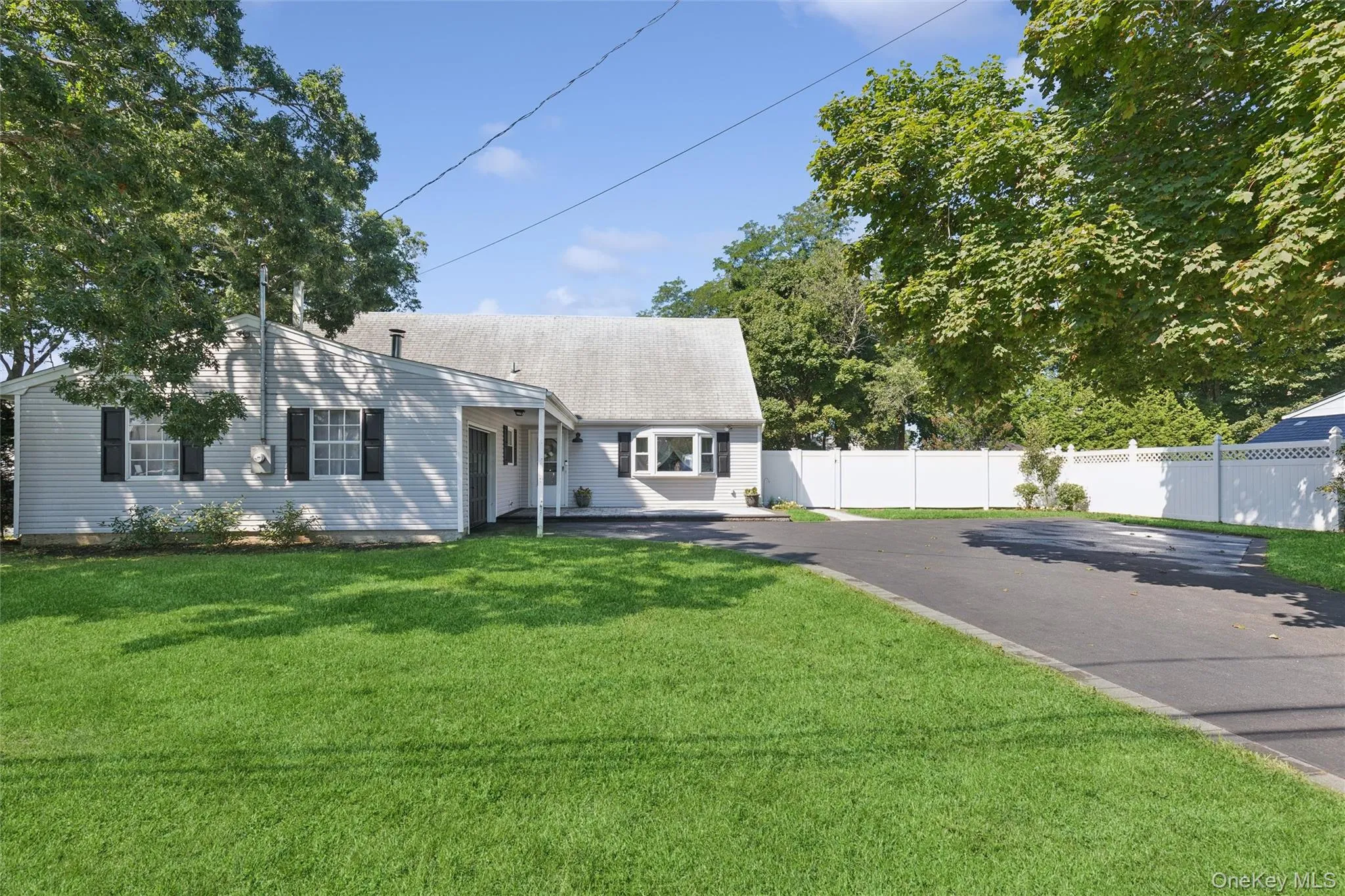 26 Avenue D, Islip, NY, 4 Bedrooms Bedrooms, 8 Rooms Rooms,2 BathroomsBathrooms,Residential,For Rent,Avenue D,0,1047322 26 Avenue D, Islip, NY, 4 Bedrooms Bedrooms, 8 Rooms Rooms,2 BathroomsBathrooms,Residential,For Rent,Avenue D,0,1047322