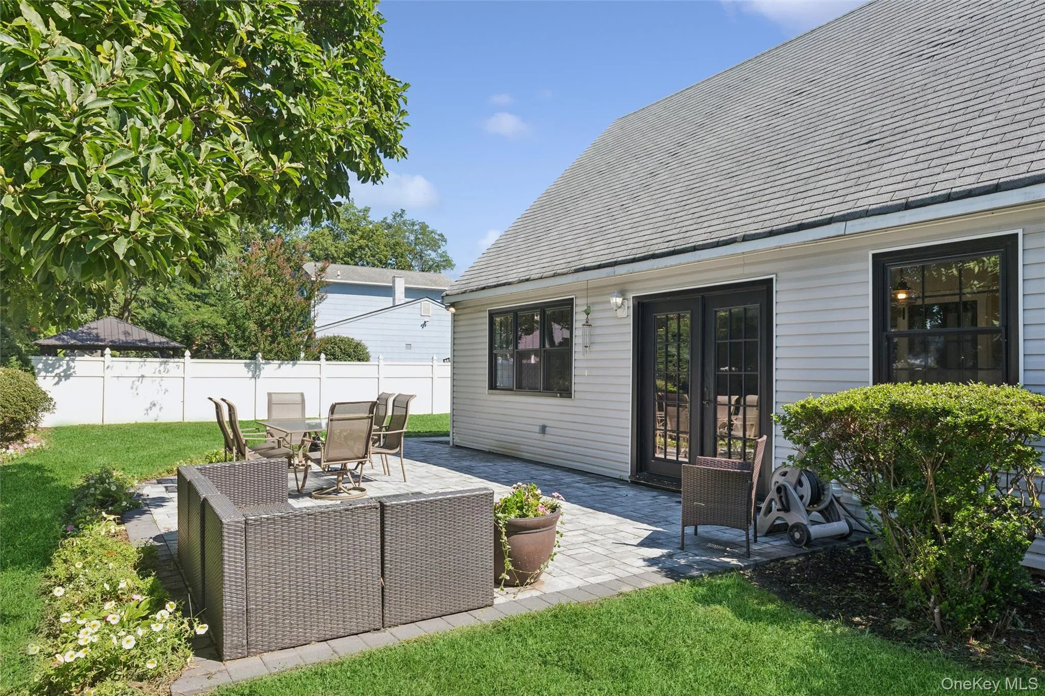 26 Avenue D, Islip, NY, 4 Bedrooms Bedrooms, 8 Rooms Rooms,2 BathroomsBathrooms,Residential,For Rent,Avenue D,0,1047322 26 Avenue D, Islip, NY, 4 Bedrooms Bedrooms, 8 Rooms Rooms,2 BathroomsBathrooms,Residential,For Rent,Avenue D,0,1047322
