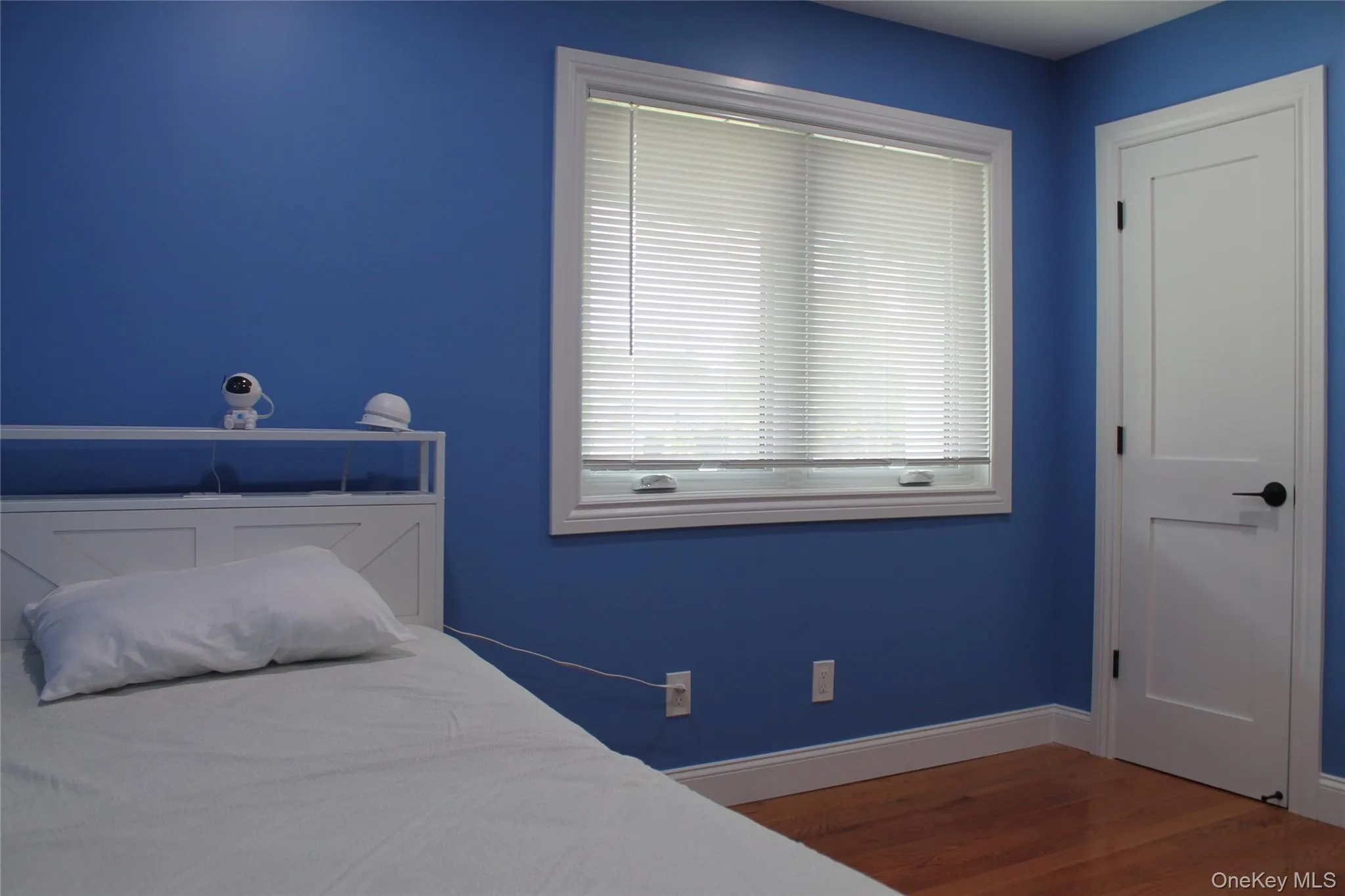 529 Spur Drive, Islip, NY, 6 Bedrooms Bedrooms, 9 Rooms Rooms,3 BathroomsBathrooms,Residential,For Rent,Spur,0,1047326 529 Spur Drive, Islip, NY, 6 Bedrooms Bedrooms, 9 Rooms Rooms,3 BathroomsBathrooms,Residential,For Rent,Spur,0,1047326