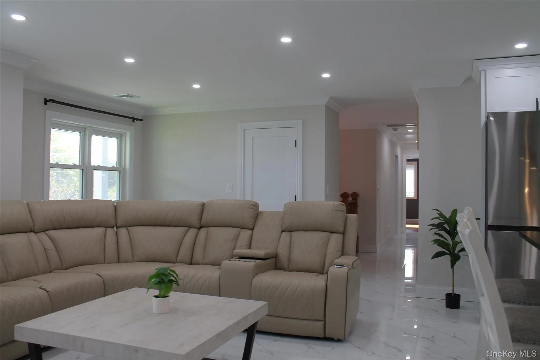 529 Spur Drive, Islip, NY, 6 Bedrooms Bedrooms, 9 Rooms Rooms,3 BathroomsBathrooms,Residential,For Rent,Spur,0,1047326 529 Spur Drive, Islip, NY, 6 Bedrooms Bedrooms, 9 Rooms Rooms,3 BathroomsBathrooms,Residential,For Rent,Spur,0,1047326