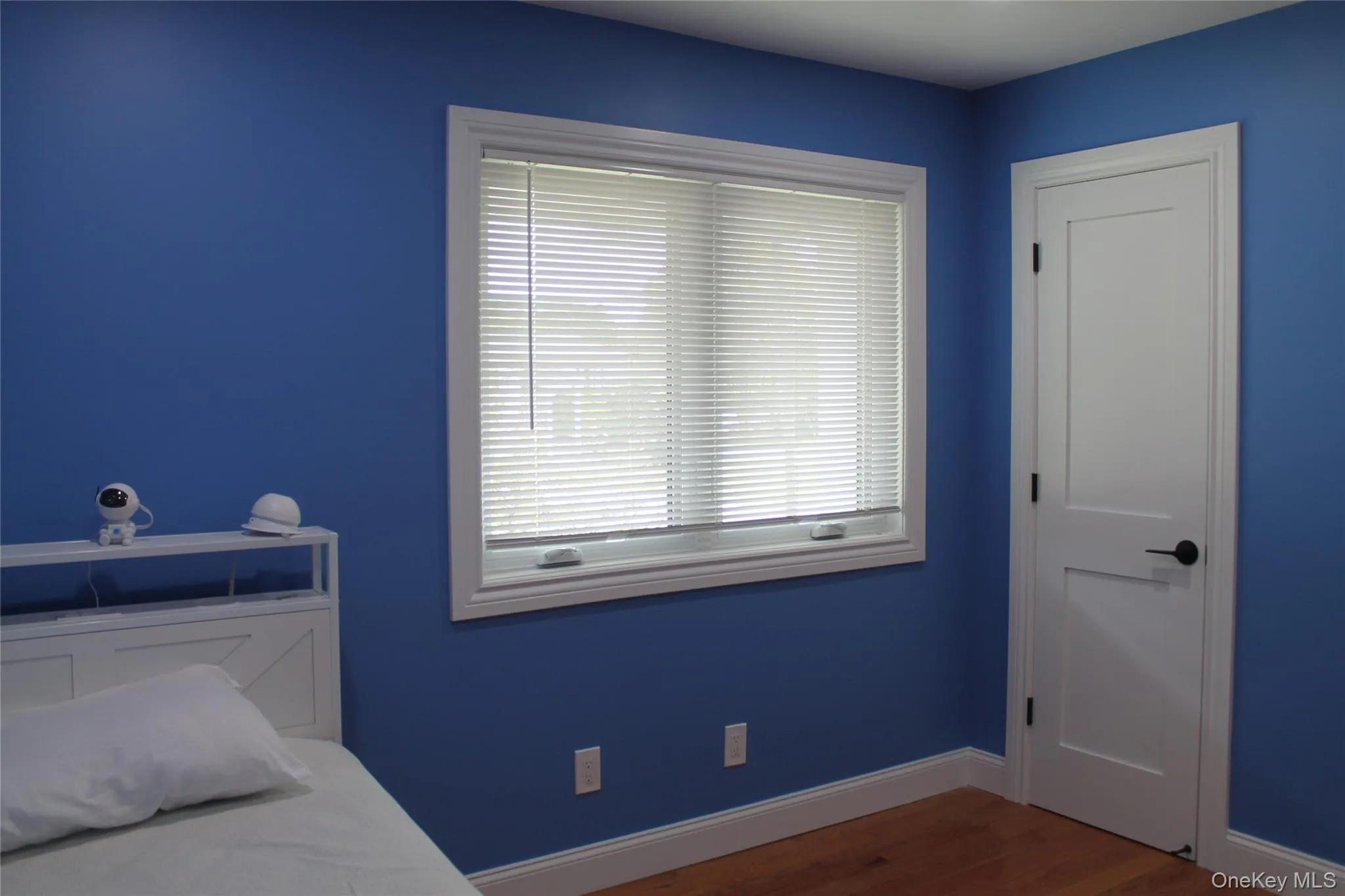 529 Spur Drive, Islip, NY, 6 Bedrooms Bedrooms, 9 Rooms Rooms,3 BathroomsBathrooms,Residential,For Rent,Spur,0,1047326 529 Spur Drive, Islip, NY, 6 Bedrooms Bedrooms, 9 Rooms Rooms,3 BathroomsBathrooms,Residential,For Rent,Spur,0,1047326