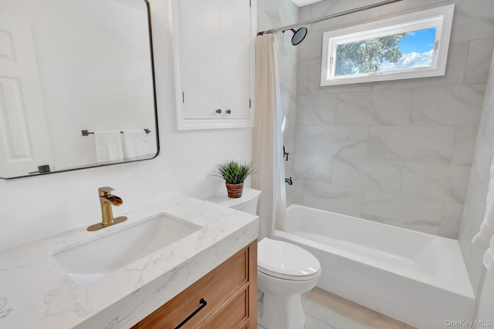 116 Washington Avenue, Islip, NY, 3 Bedrooms Bedrooms, 8 Rooms Rooms,2 BathroomsBathrooms,Residential,For Rent,Washington,0,1047335 116 Washington Avenue, Islip, NY, 3 Bedrooms Bedrooms, 8 Rooms Rooms,2 BathroomsBathrooms,Residential,For Rent,Washington,0,1047335