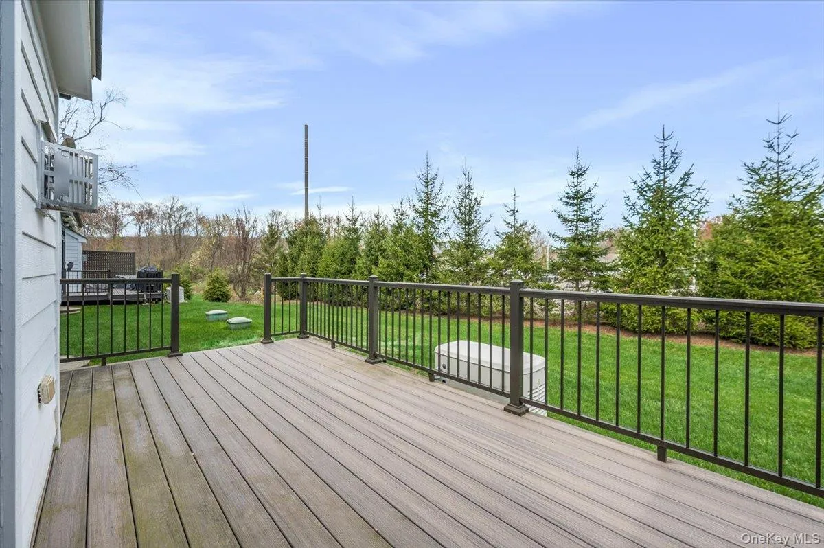 50 Spring Meadow Court, Somers, NY, 3 Bedrooms Bedrooms, 7 Rooms Rooms,2 BathroomsBathrooms,Residential,For Rent,Spring Meadow,0,1047337 50 Spring Meadow Court, Somers, NY, 3 Bedrooms Bedrooms, 7 Rooms Rooms,2 BathroomsBathrooms,Residential,For Rent,Spring Meadow,0,1047337