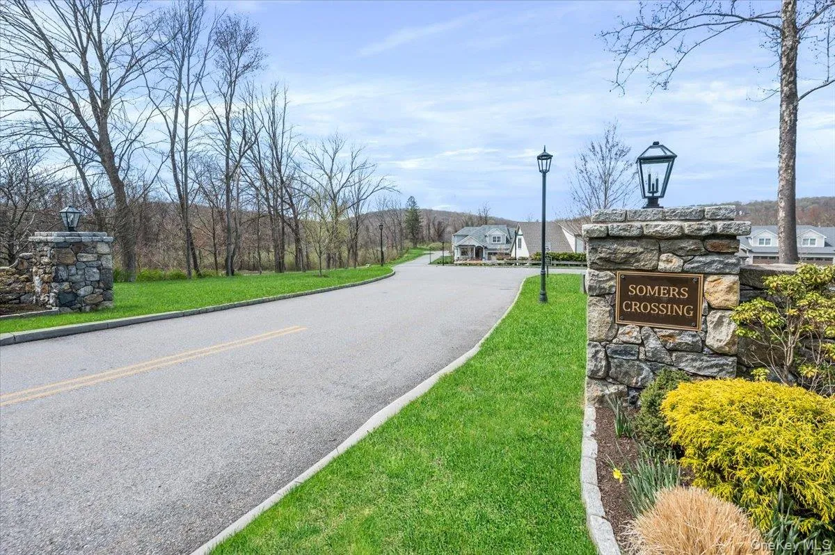 50 Spring Meadow Court, Somers, NY, 3 Bedrooms Bedrooms, 7 Rooms Rooms,2 BathroomsBathrooms,Residential,For Rent,Spring Meadow,0,1047337 50 Spring Meadow Court, Somers, NY, 3 Bedrooms Bedrooms, 7 Rooms Rooms,2 BathroomsBathrooms,Residential,For Rent,Spring Meadow,0,1047337