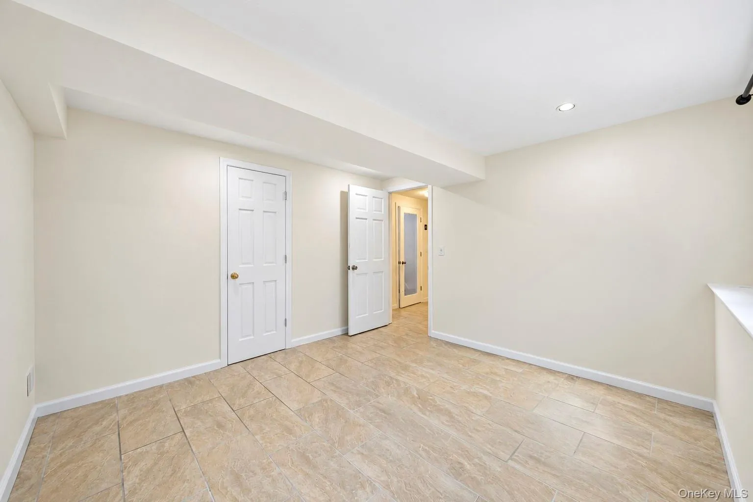 201 Smithtown Polk Boulevard, Brookhaven, NY, 5 Bedrooms Bedrooms, 8 Rooms Rooms,2 BathroomsBathrooms,Residential,For Rent,Smithtown Polk,0,1047339 201 Smithtown Polk Boulevard, Brookhaven, NY, 5 Bedrooms Bedrooms, 8 Rooms Rooms,2 BathroomsBathrooms,Residential,For Rent,Smithtown Polk,0,1047339
