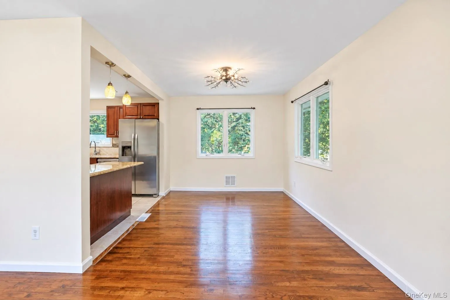 201 Smithtown Polk Boulevard, Brookhaven, NY, 5 Bedrooms Bedrooms, 8 Rooms Rooms,2 BathroomsBathrooms,Residential,For Rent,Smithtown Polk,0,1047339 201 Smithtown Polk Boulevard, Brookhaven, NY, 5 Bedrooms Bedrooms, 8 Rooms Rooms,2 BathroomsBathrooms,Residential,For Rent,Smithtown Polk,0,1047339