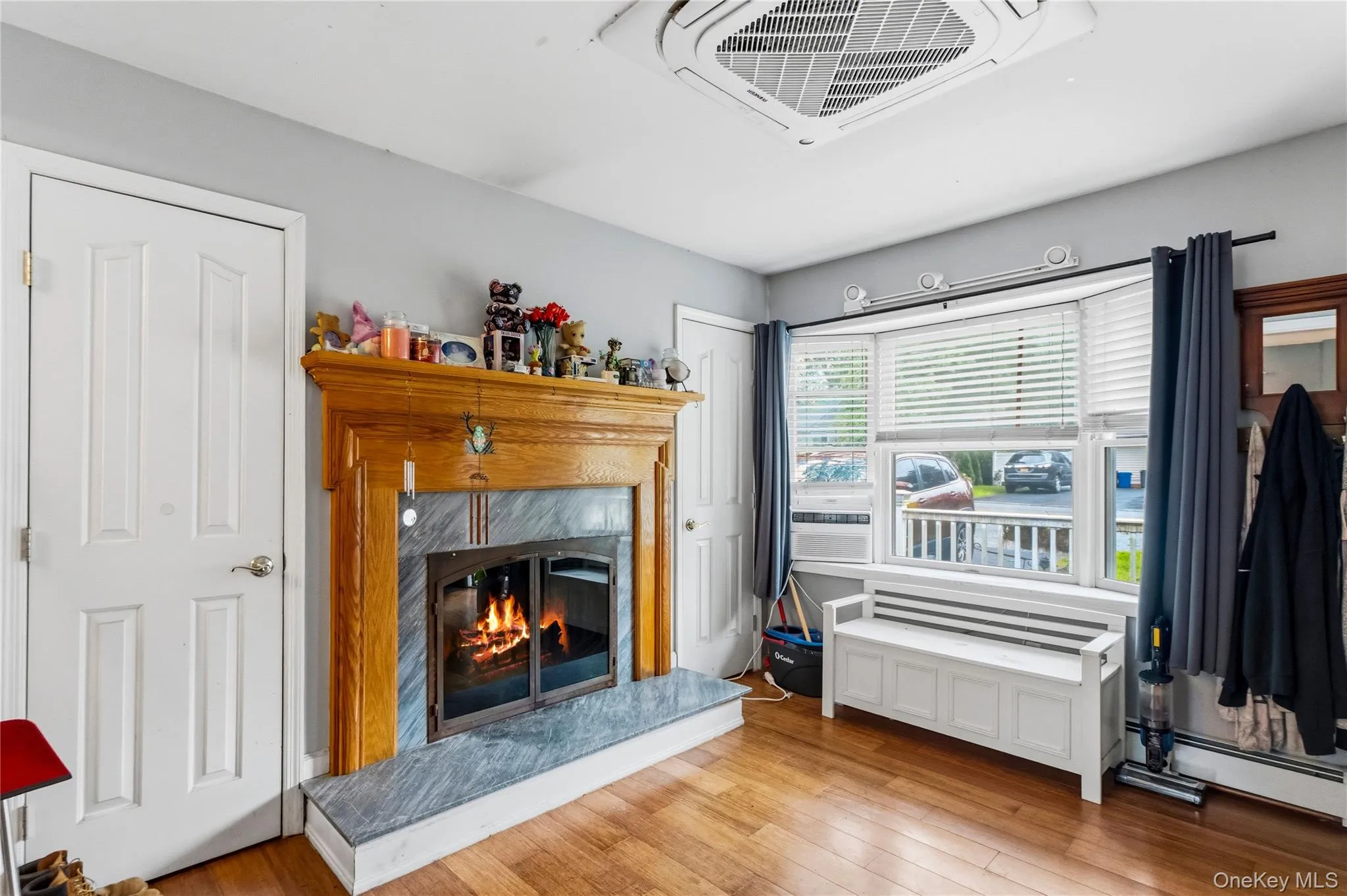 21 Lafayette Avenue, Brookhaven, NY, 3 Bedrooms Bedrooms, 6 Rooms Rooms,2 BathroomsBathrooms,Residential,For Rent,Lafayette,0,1047341 21 Lafayette Avenue, Brookhaven, NY, 3 Bedrooms Bedrooms, 6 Rooms Rooms,2 BathroomsBathrooms,Residential,For Rent,Lafayette,0,1047341