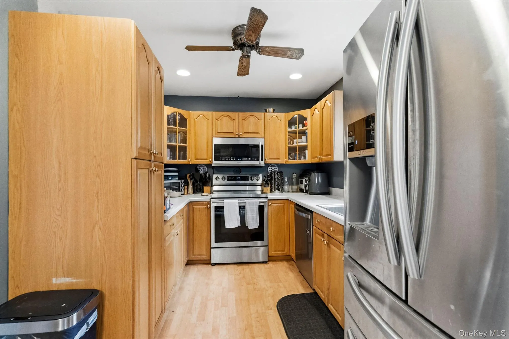 21 Lafayette Avenue, Brookhaven, NY, 3 Bedrooms Bedrooms, 6 Rooms Rooms,2 BathroomsBathrooms,Residential,For Rent,Lafayette,0,1047341 21 Lafayette Avenue, Brookhaven, NY, 3 Bedrooms Bedrooms, 6 Rooms Rooms,2 BathroomsBathrooms,Residential,For Rent,Lafayette,0,1047341