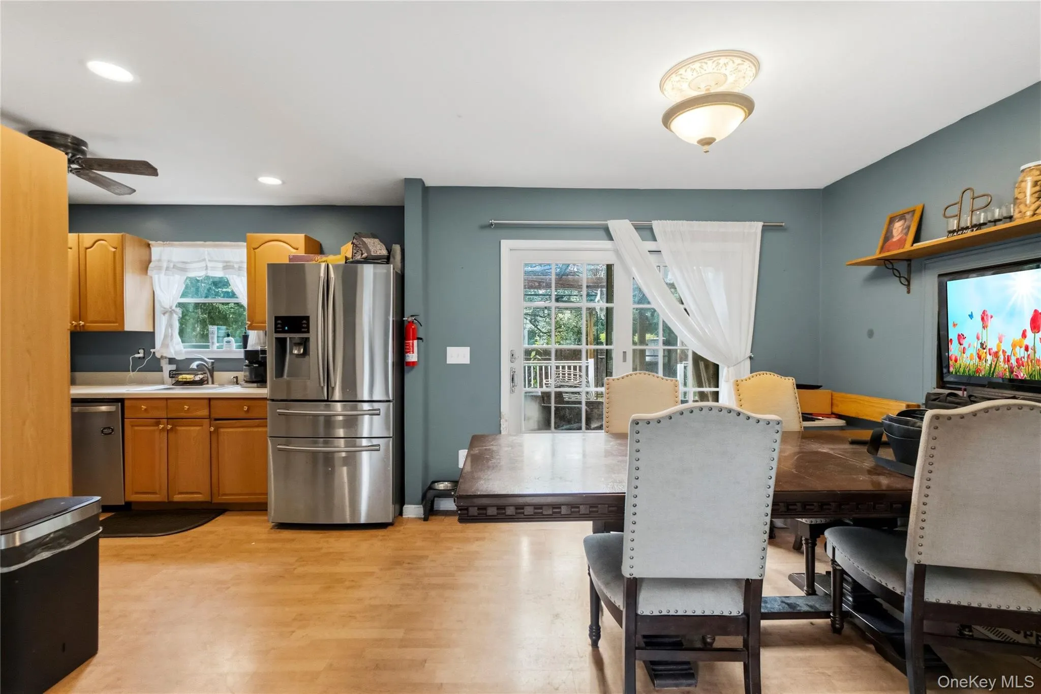 21 Lafayette Avenue, Brookhaven, NY, 3 Bedrooms Bedrooms, 6 Rooms Rooms,2 BathroomsBathrooms,Residential,For Rent,Lafayette,0,1047341 21 Lafayette Avenue, Brookhaven, NY, 3 Bedrooms Bedrooms, 6 Rooms Rooms,2 BathroomsBathrooms,Residential,For Rent,Lafayette,0,1047341