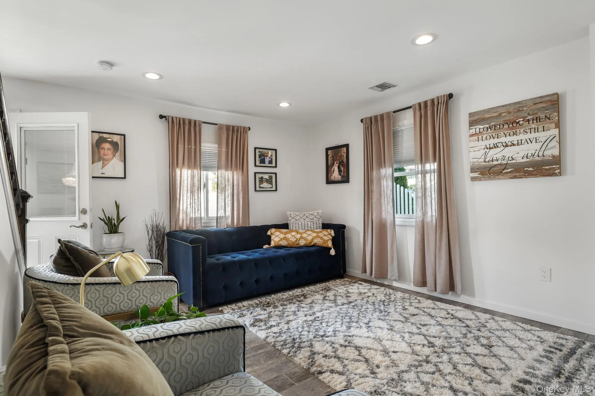 35 Magpie Lane, Hempstead, NY, 5 Bedrooms Bedrooms, 9 Rooms Rooms,2 BathroomsBathrooms,Residential,For Rent,Magpie,0,1047344 35 Magpie Lane, Hempstead, NY, 5 Bedrooms Bedrooms, 9 Rooms Rooms,2 BathroomsBathrooms,Residential,For Rent,Magpie,0,1047344